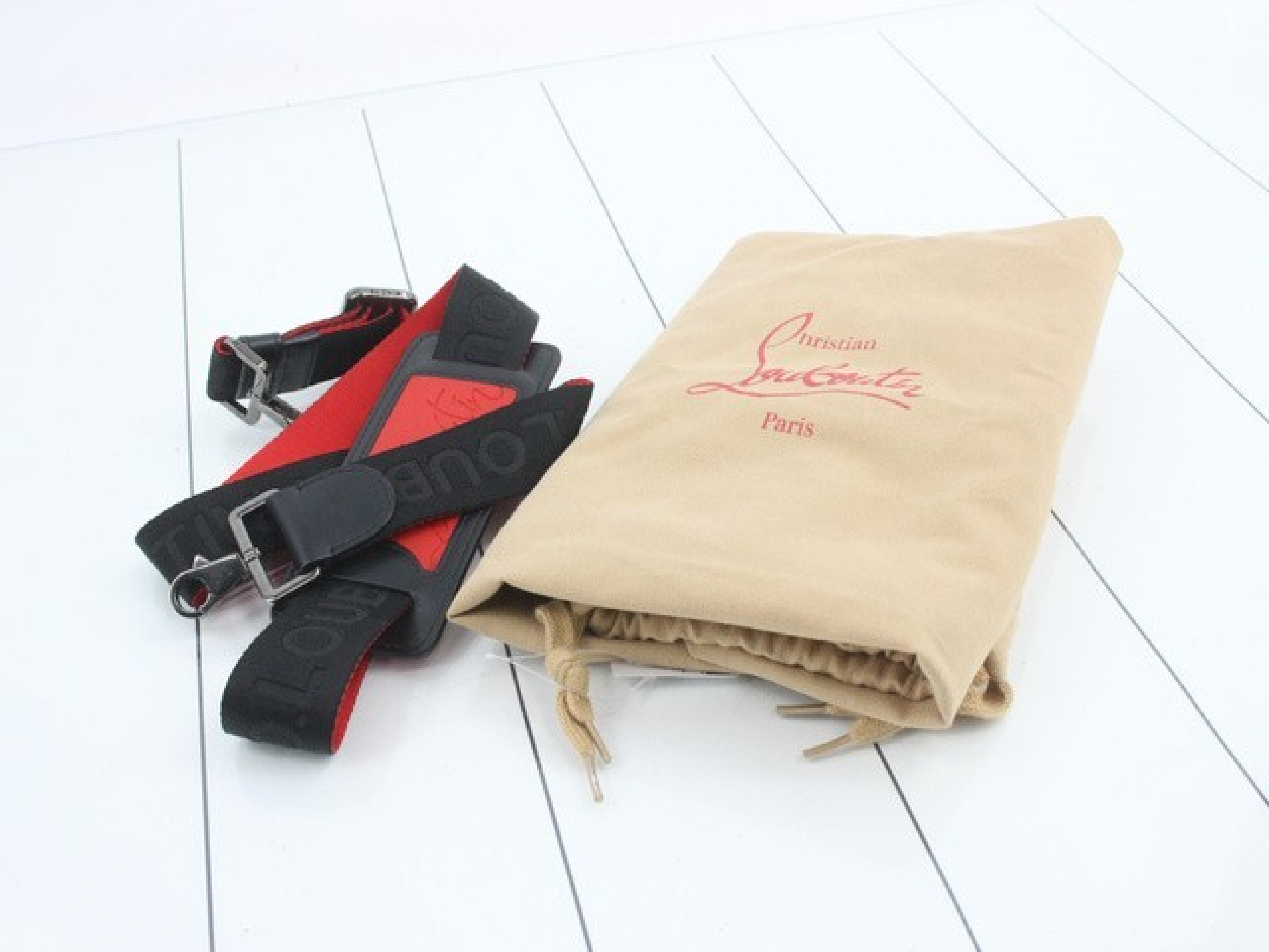 tote bag with strap. Comes with dust bag. — view 7