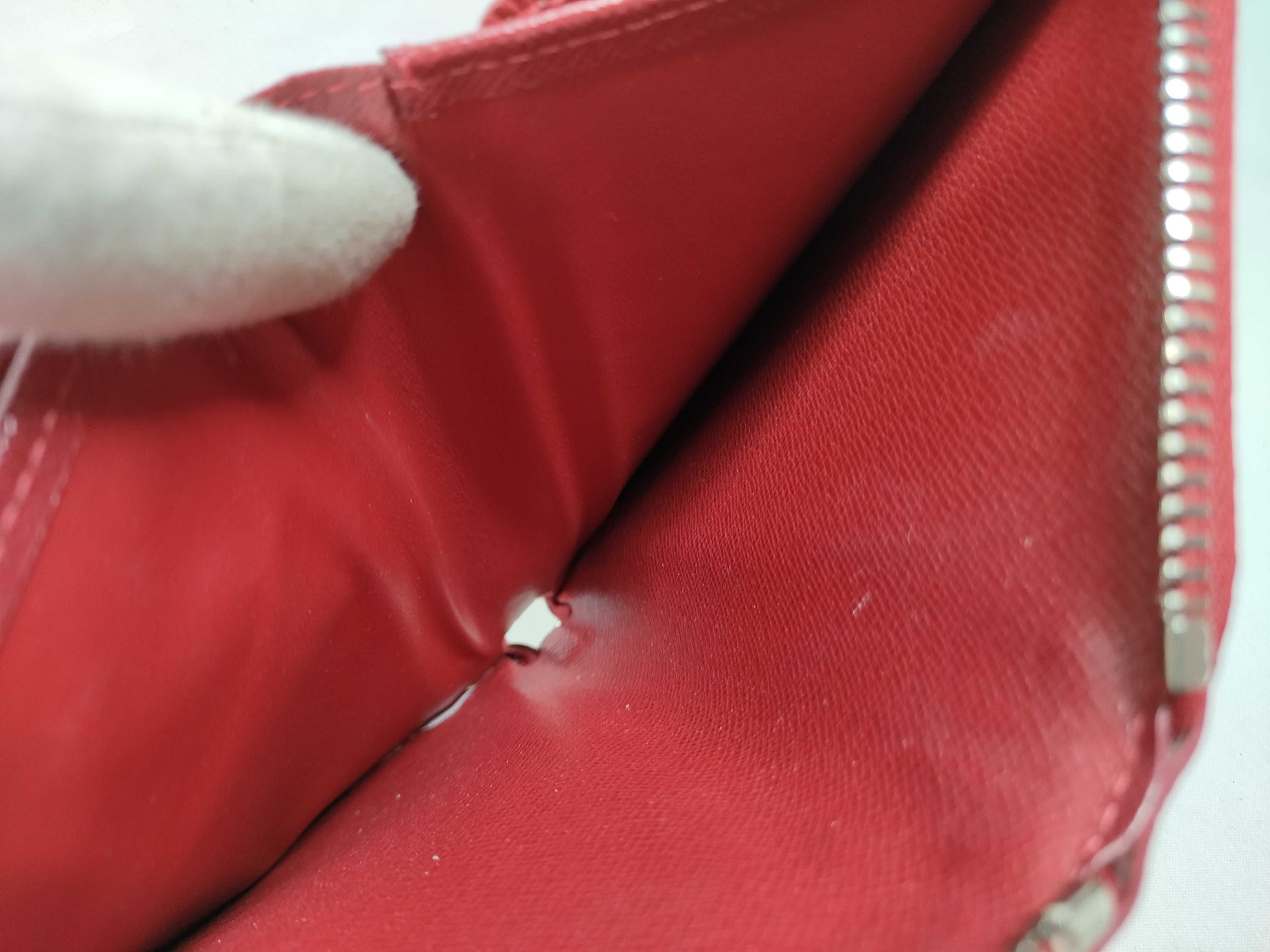 Epi Round Zip Red Wallet — view 11