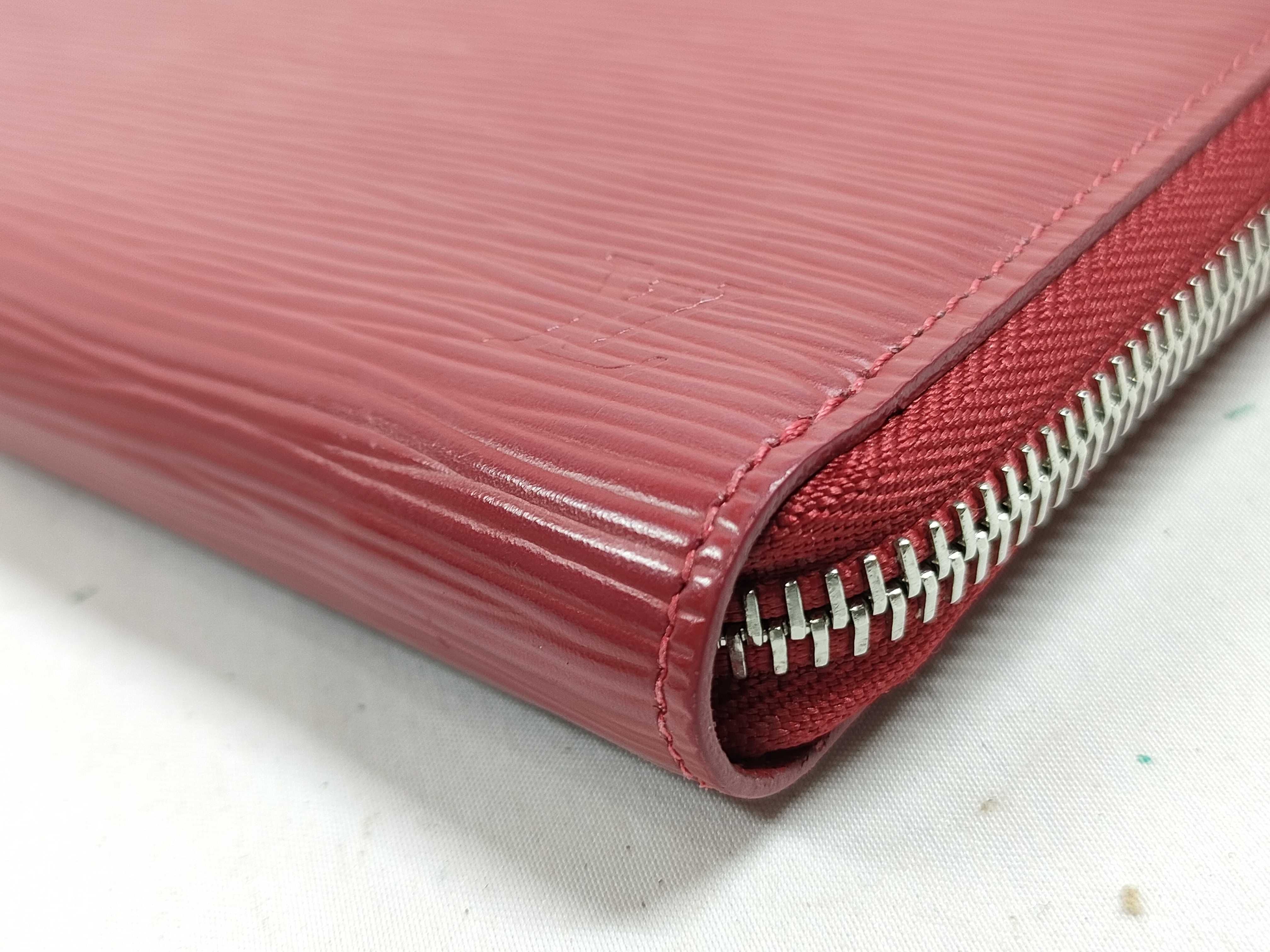 Epi Round Zip Red Wallet — view 3