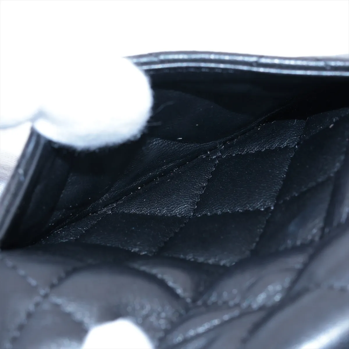 Matelasse Lambskin Pouch Black Silver Hardware 17446934 Flap Back Mirror — view 5