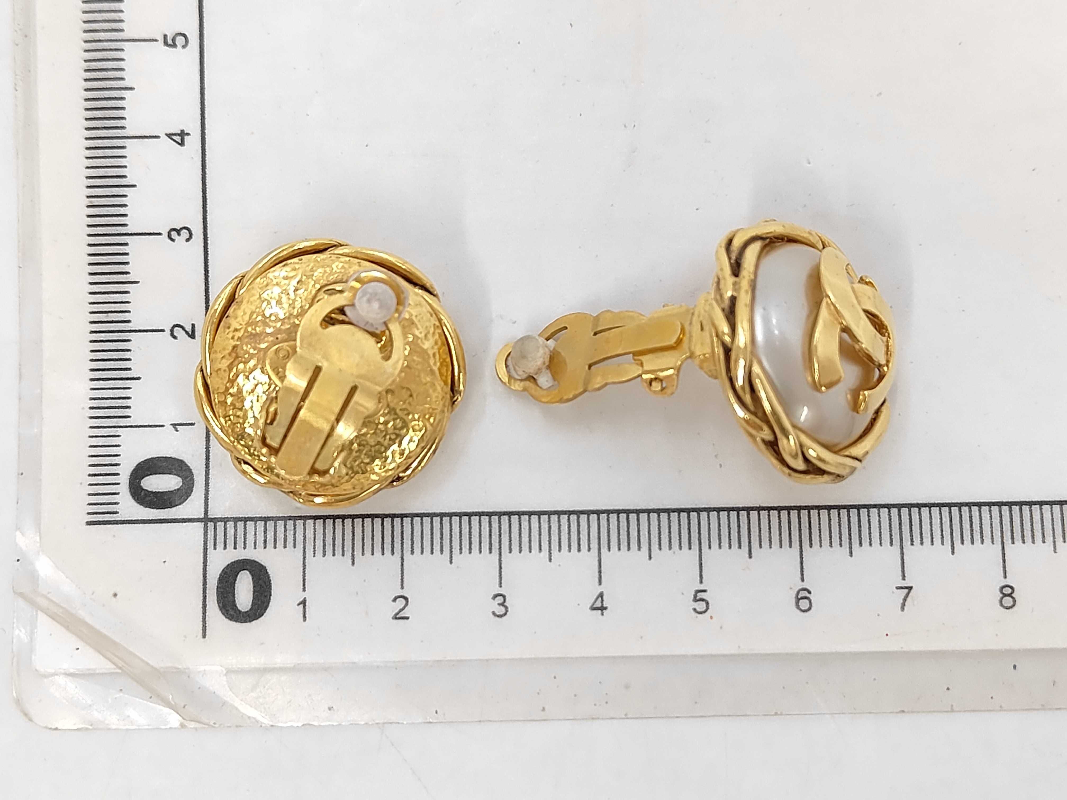 Earrings, Chanel Coco Mark, Faux Pearl, 95p, 29.5g, Box Included. — view 6