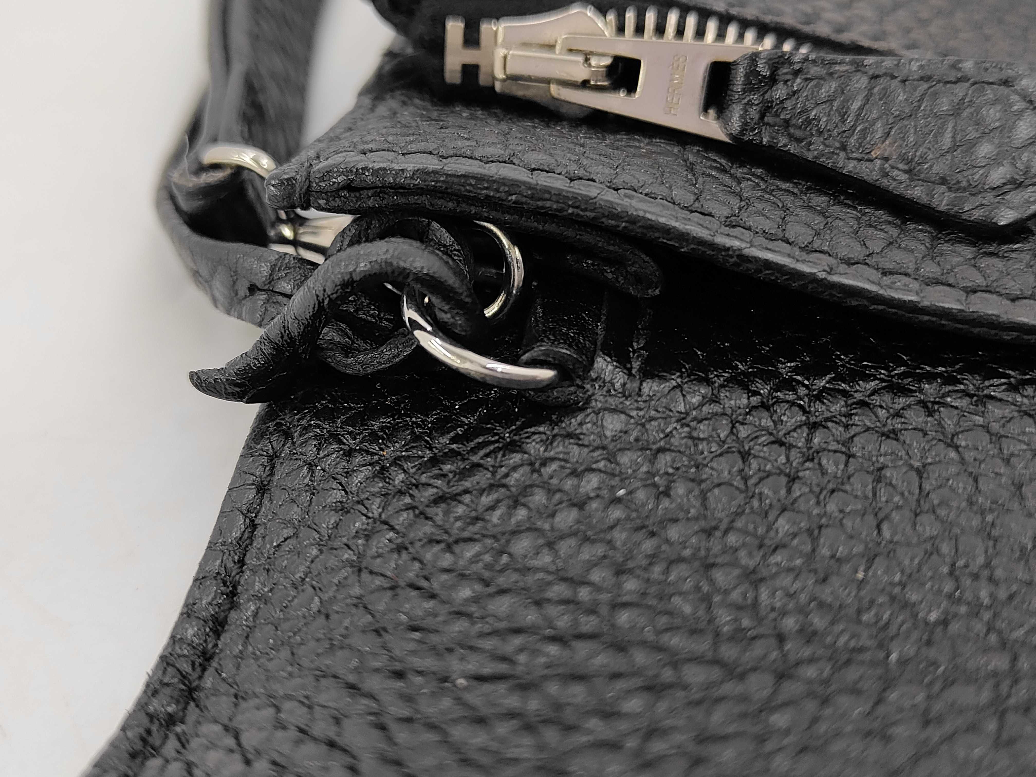 Pochette Jet Togo Leather Handbag, Black, Silver Hardware — view 10