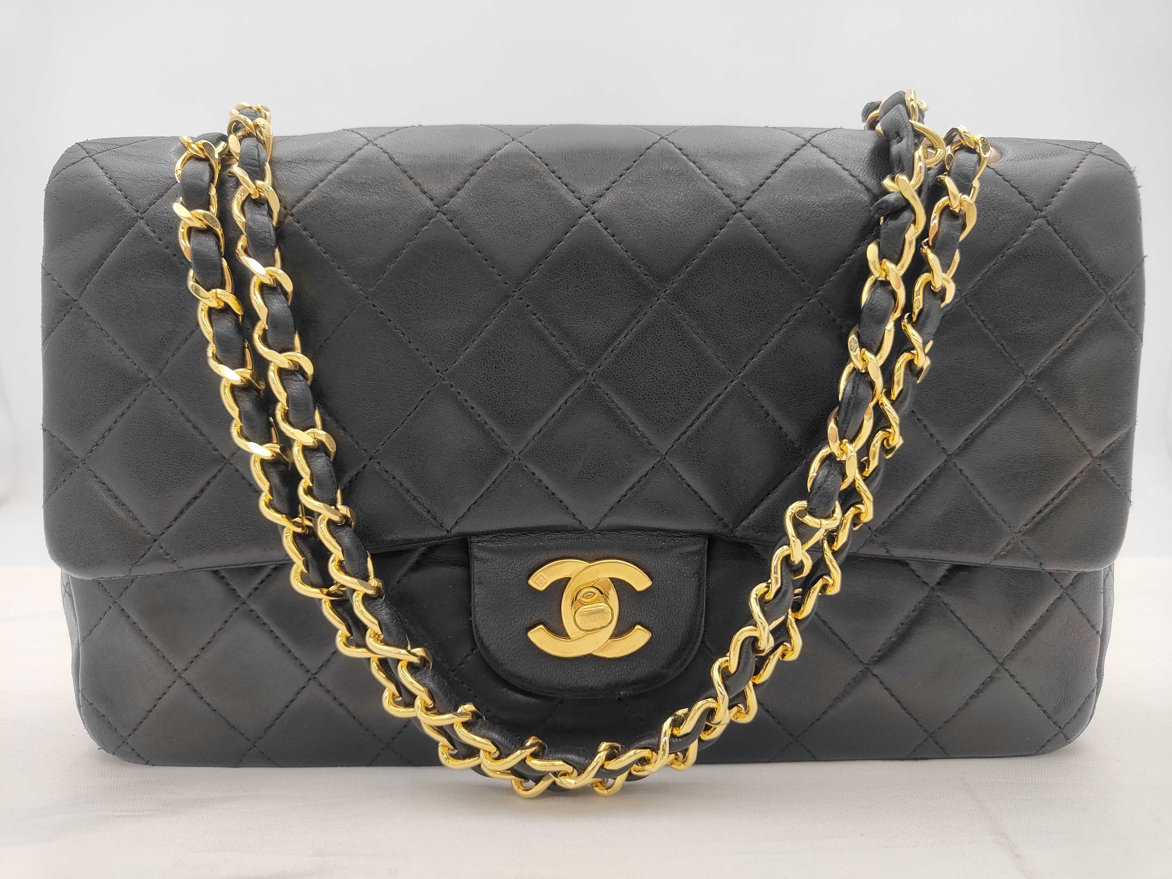 Matelassé Lambskin Double Flap Chain Shoulder Bag (with seal)