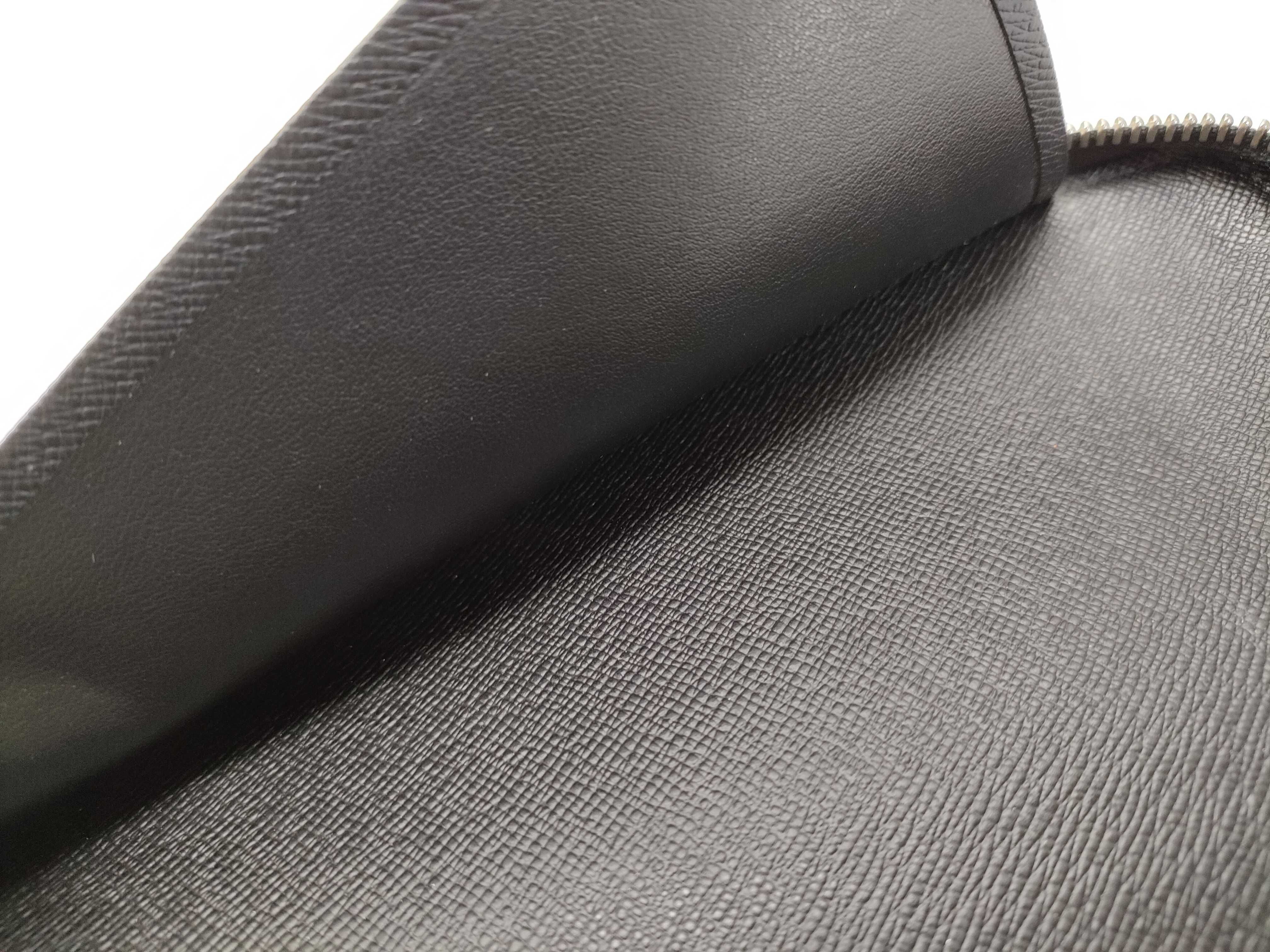 Epi Leather Round Zipper Long Wallet — view 14