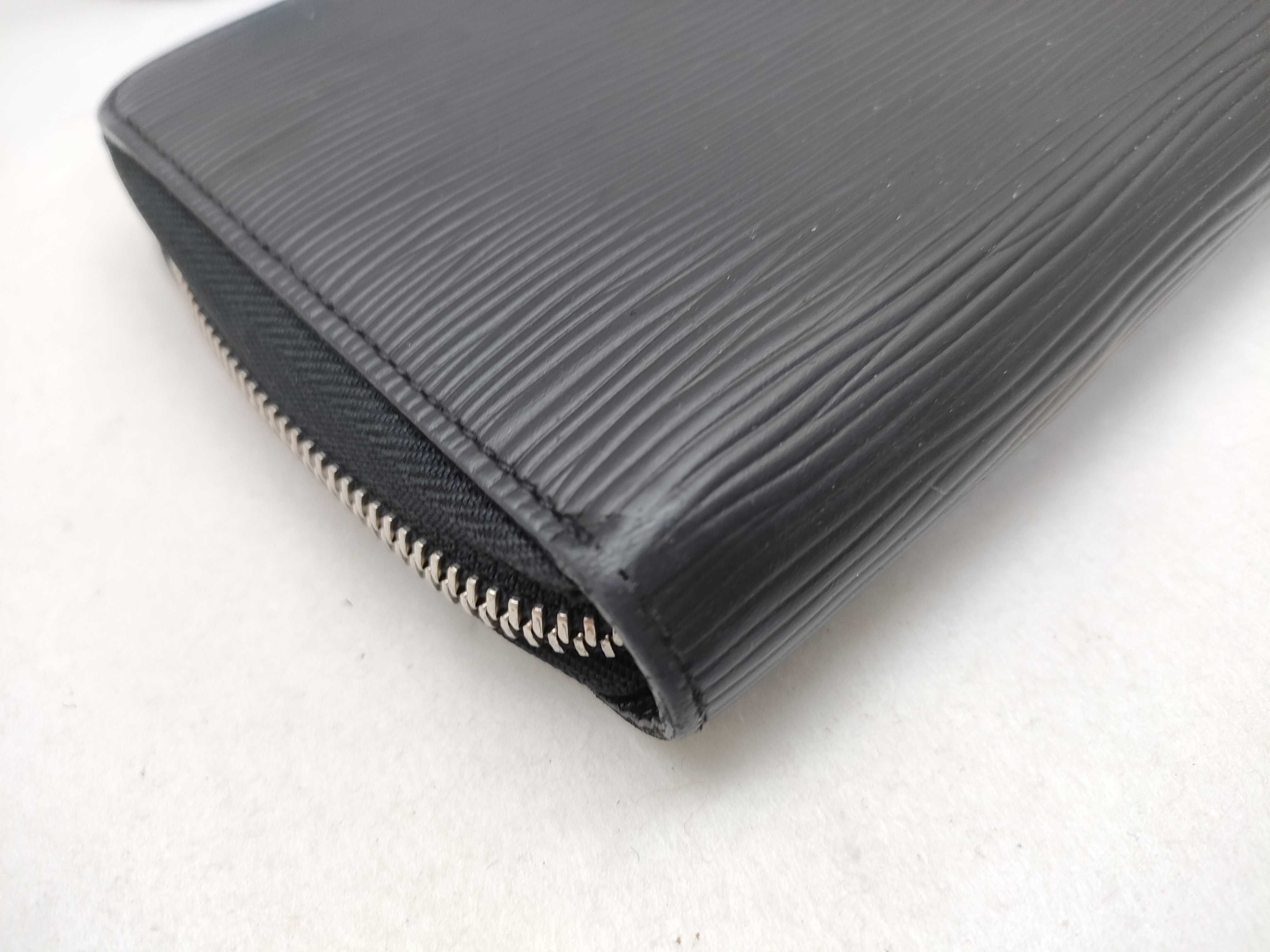 Epi Leather Round Zipper Long Wallet — view 3