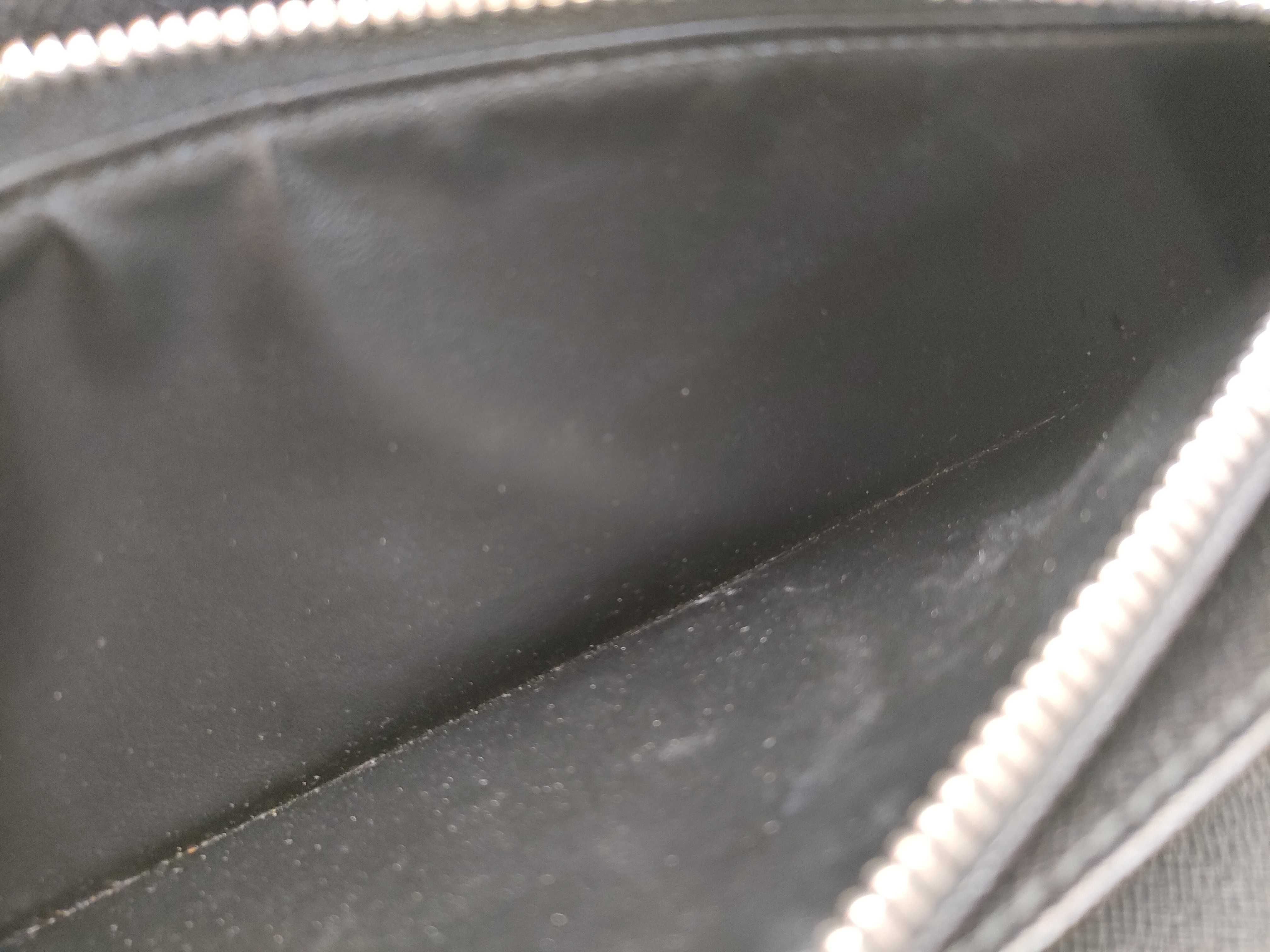 Epi Leather Round Zipper Long Wallet — view 10