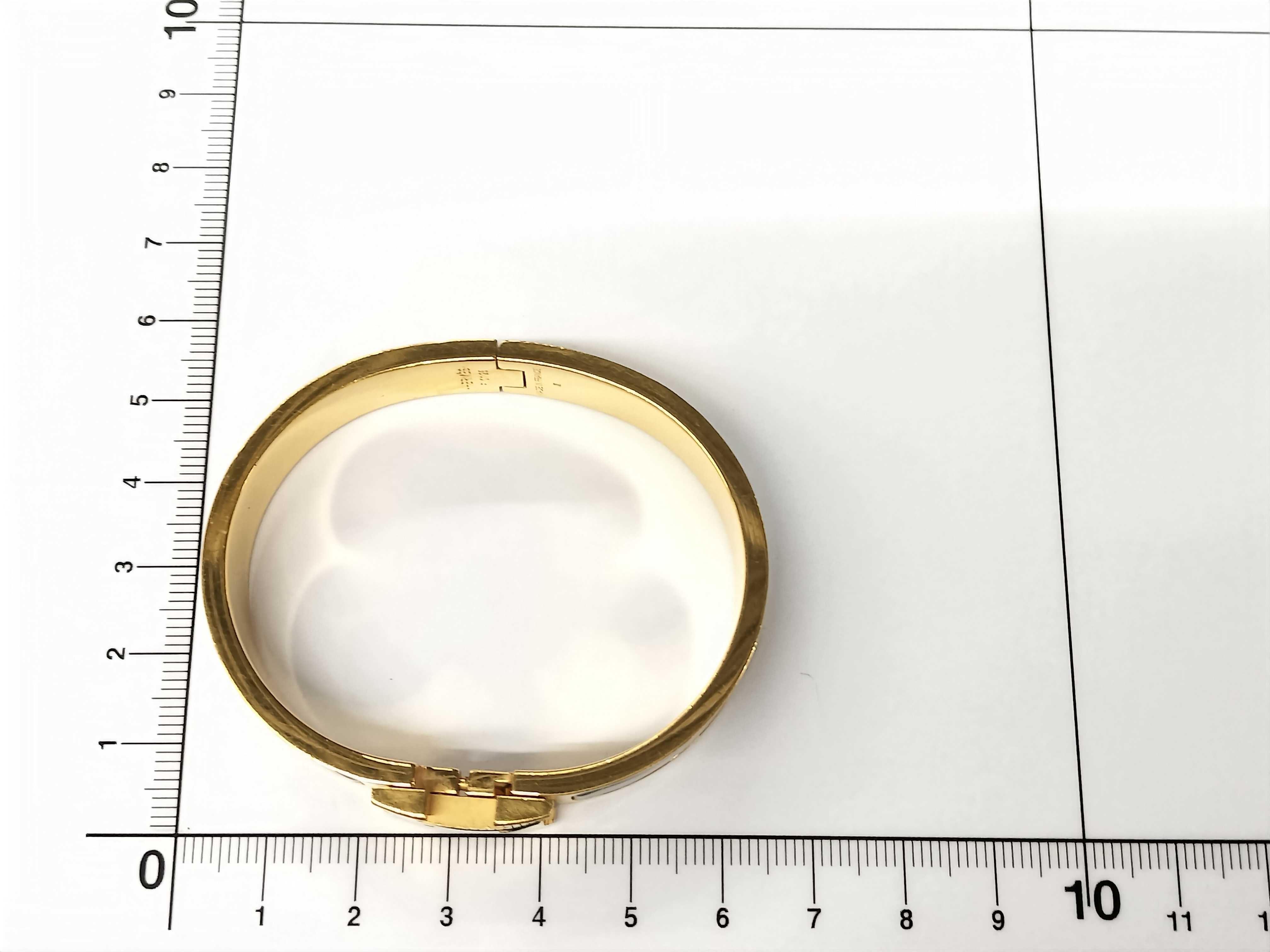Hermès Clic Clac Gold Bracelet Bracelet/Bangle — view 9