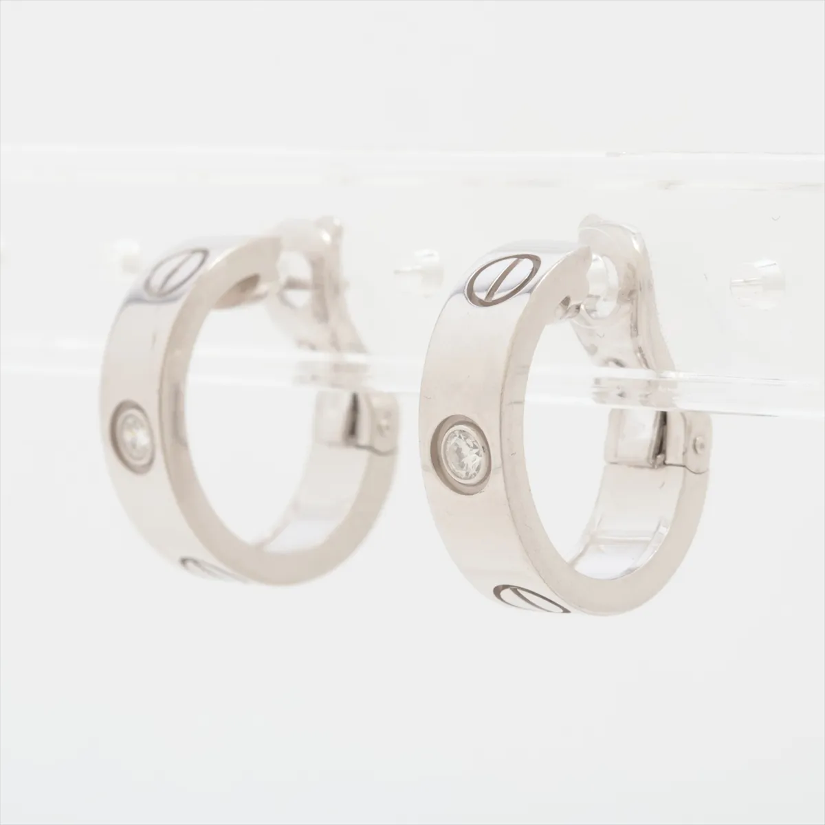 Love Diamond Earrings 750(WG) 12.4g FTV990 CRB8022800