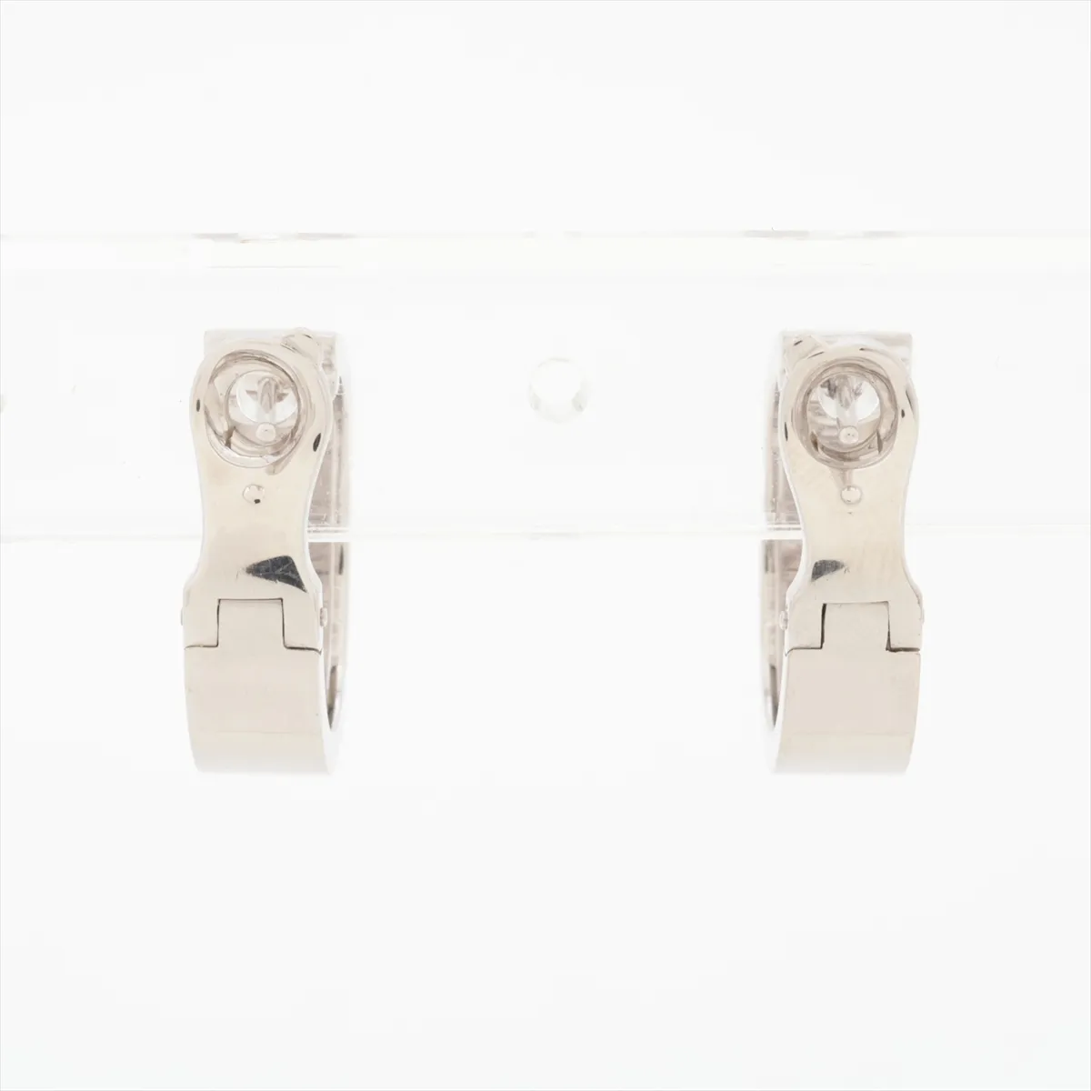 Love Diamond Earrings 750(WG) 12.4g FTV990 CRB8022800 — view 3