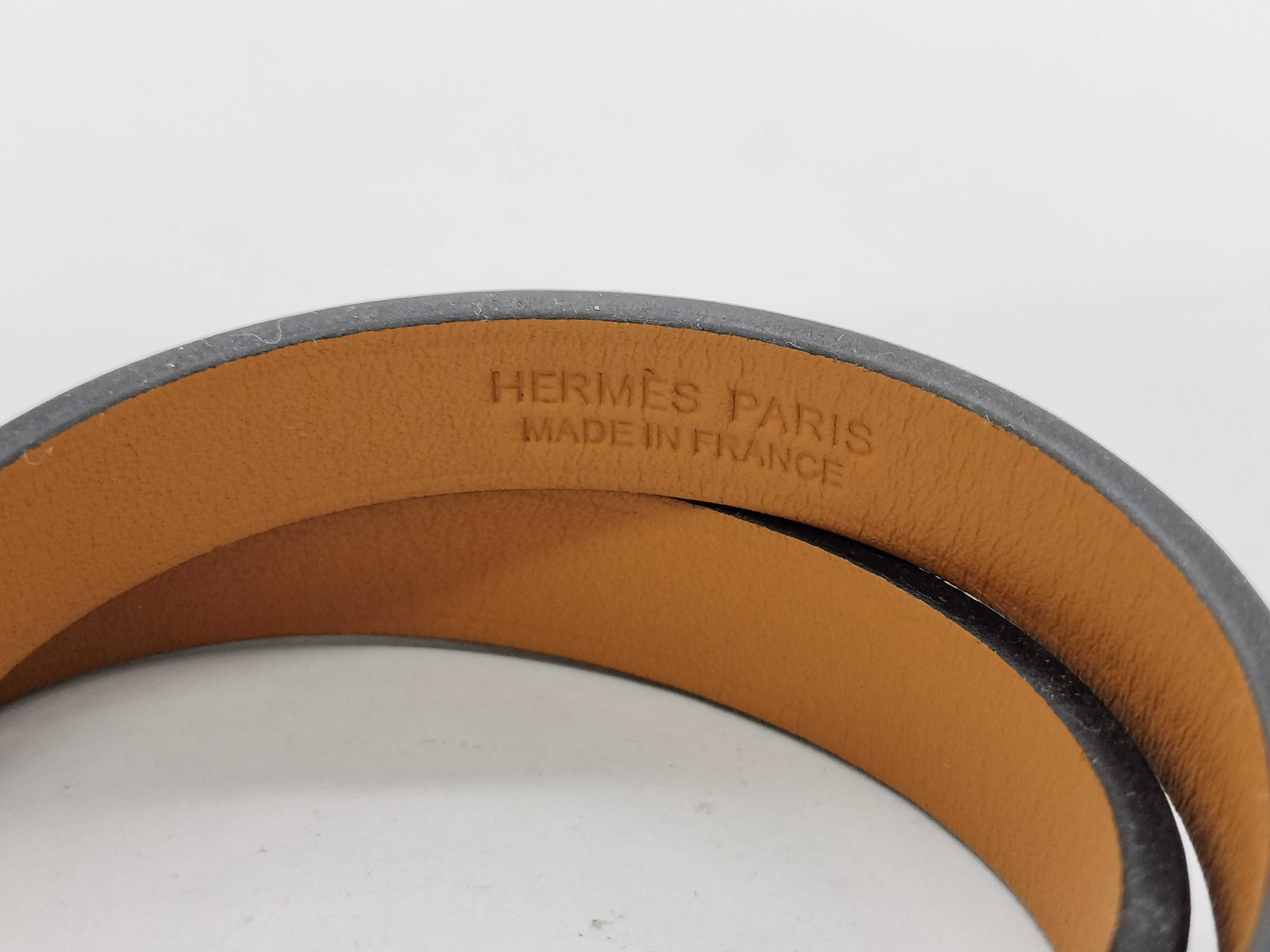 Double Tour B Bracelet/Bangle — view 3