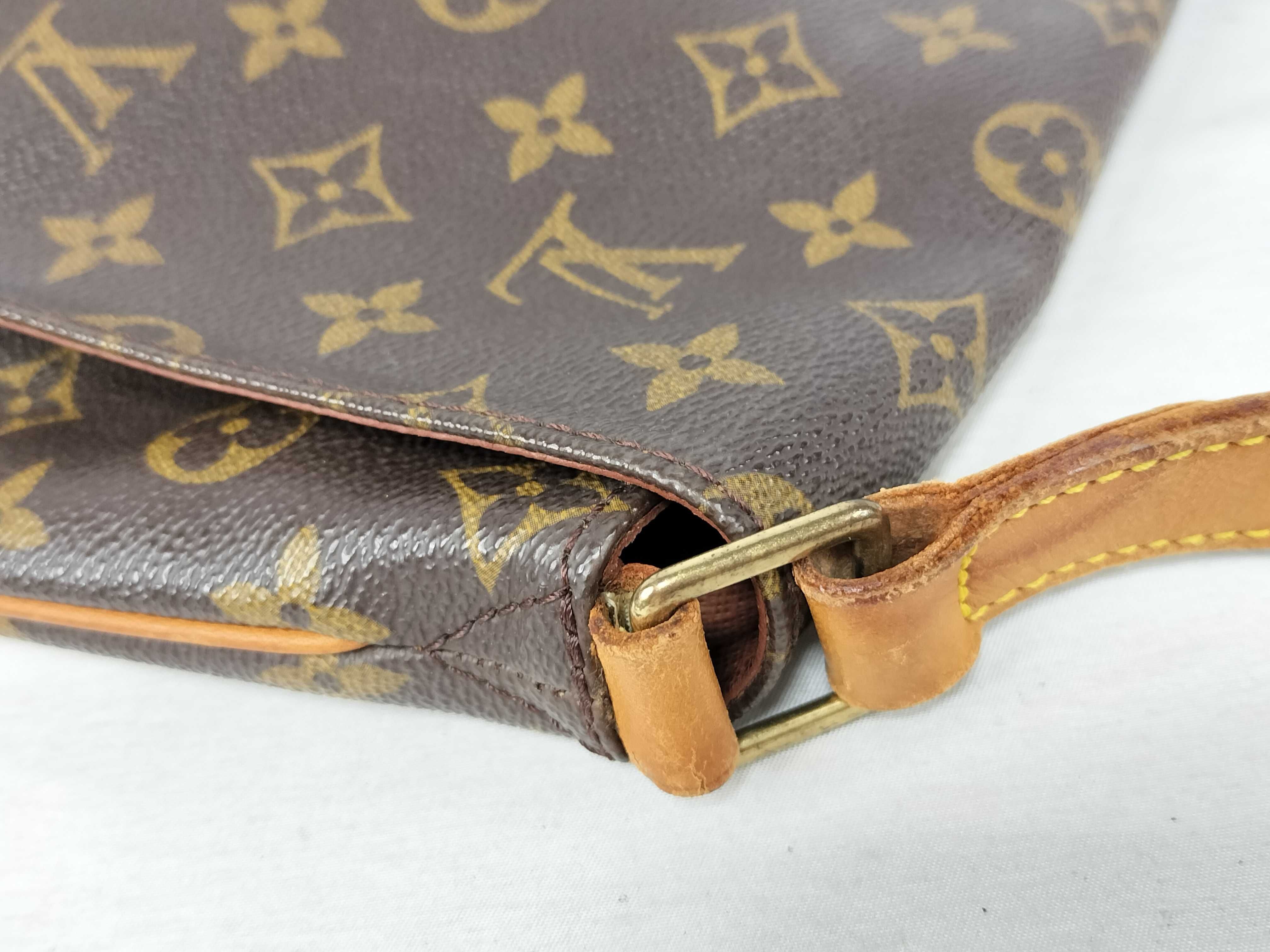 M51256 Musette Shoulder Bag — view 5