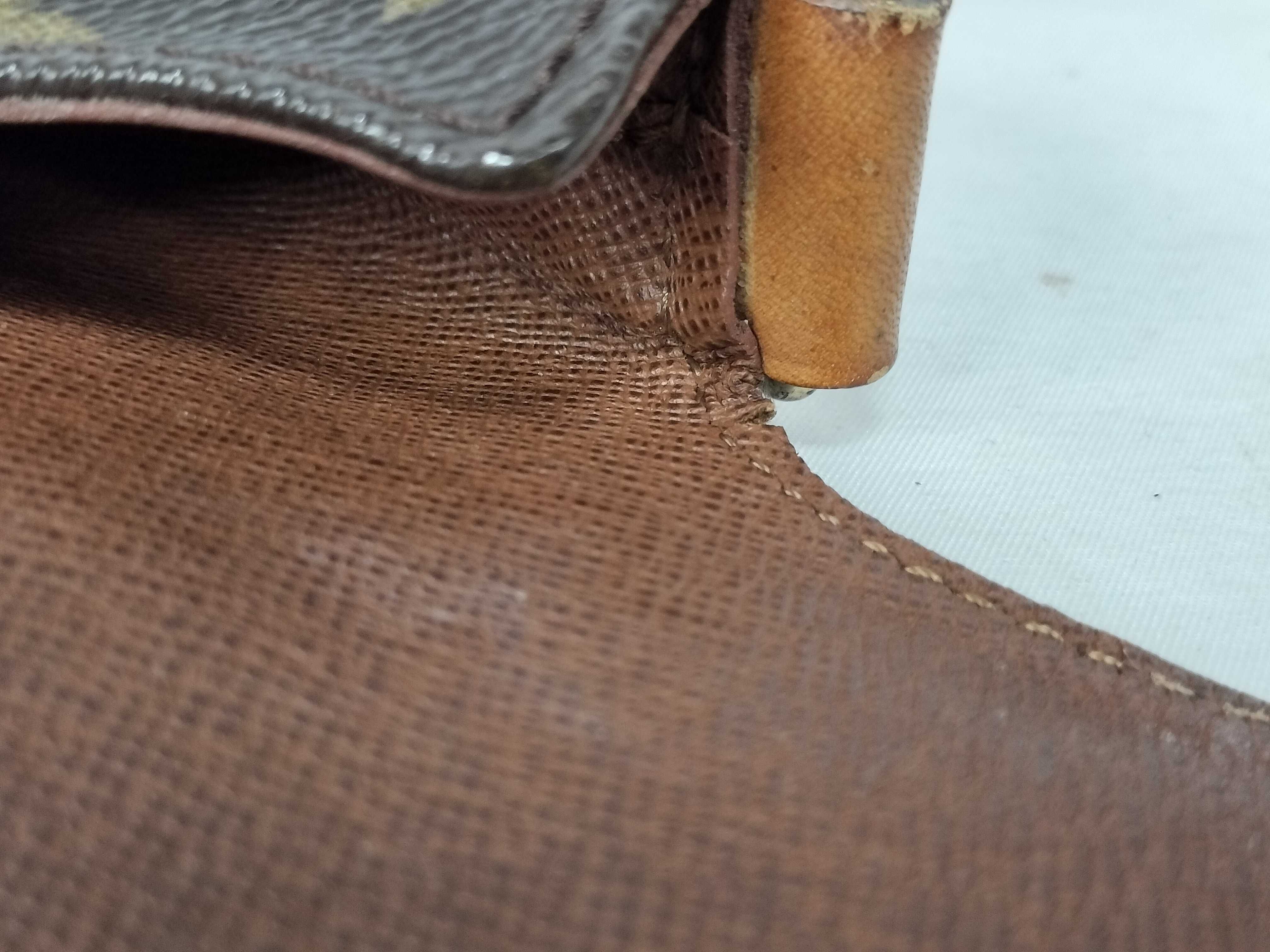 M51256 Musette Shoulder Bag — view 9