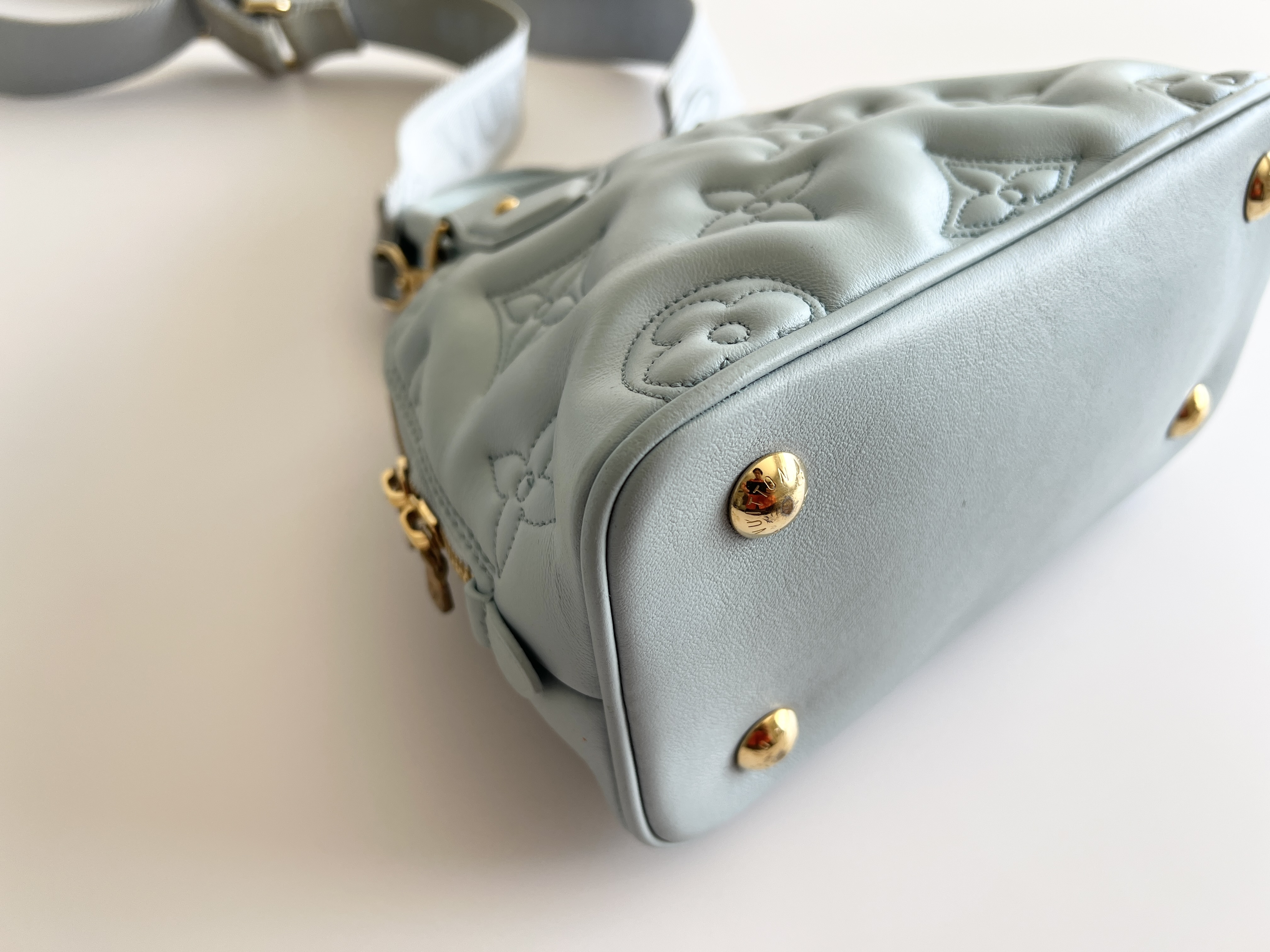 Bubblegram Alma BB 2-way Leather Handbag Shoulder Bag Handbag — view 9