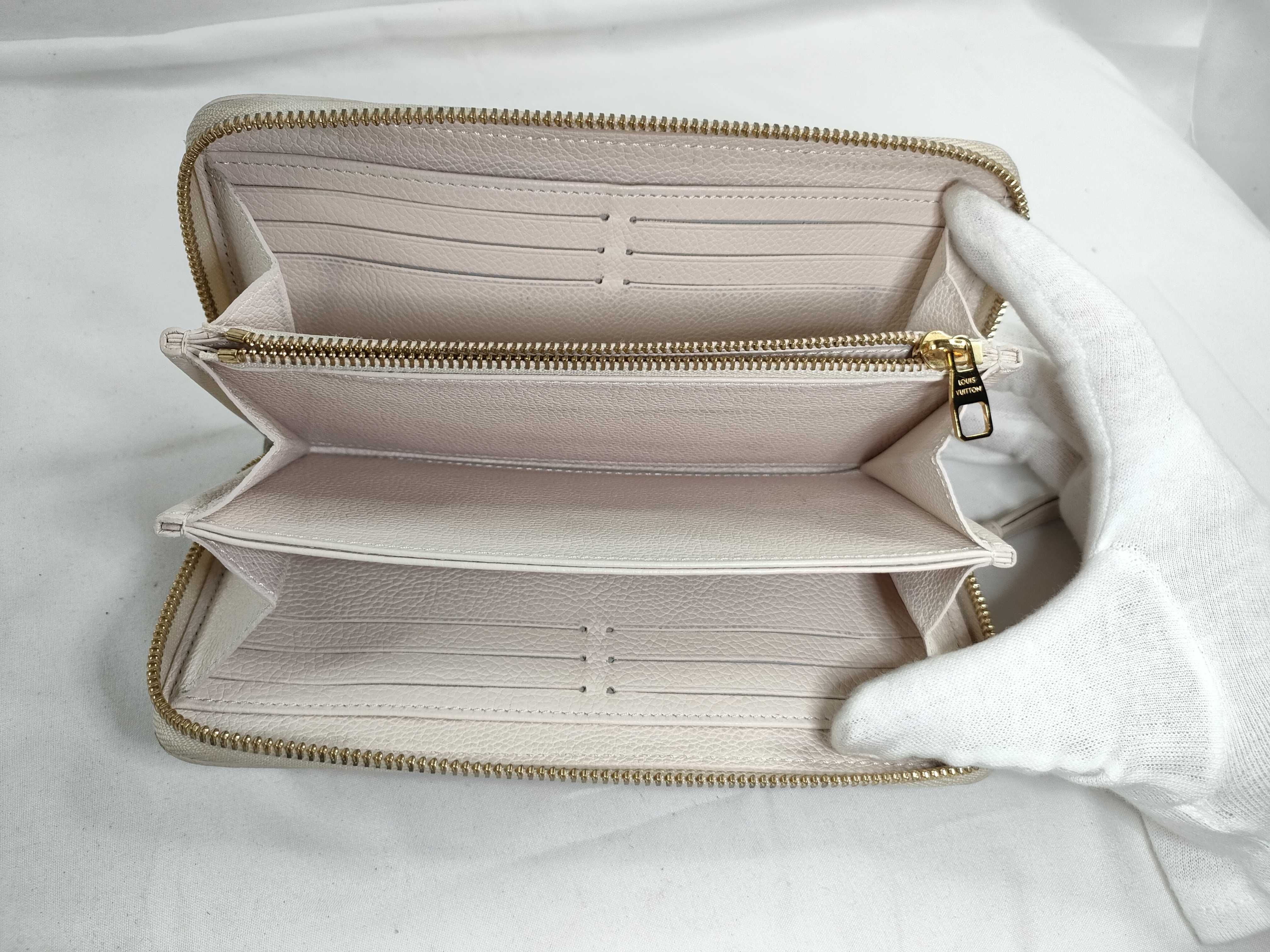 Monogram Empreinte Louis Vuitton Zippy Wallet Monogram Empreinte LV Gradient M82206 Wallet — view 8