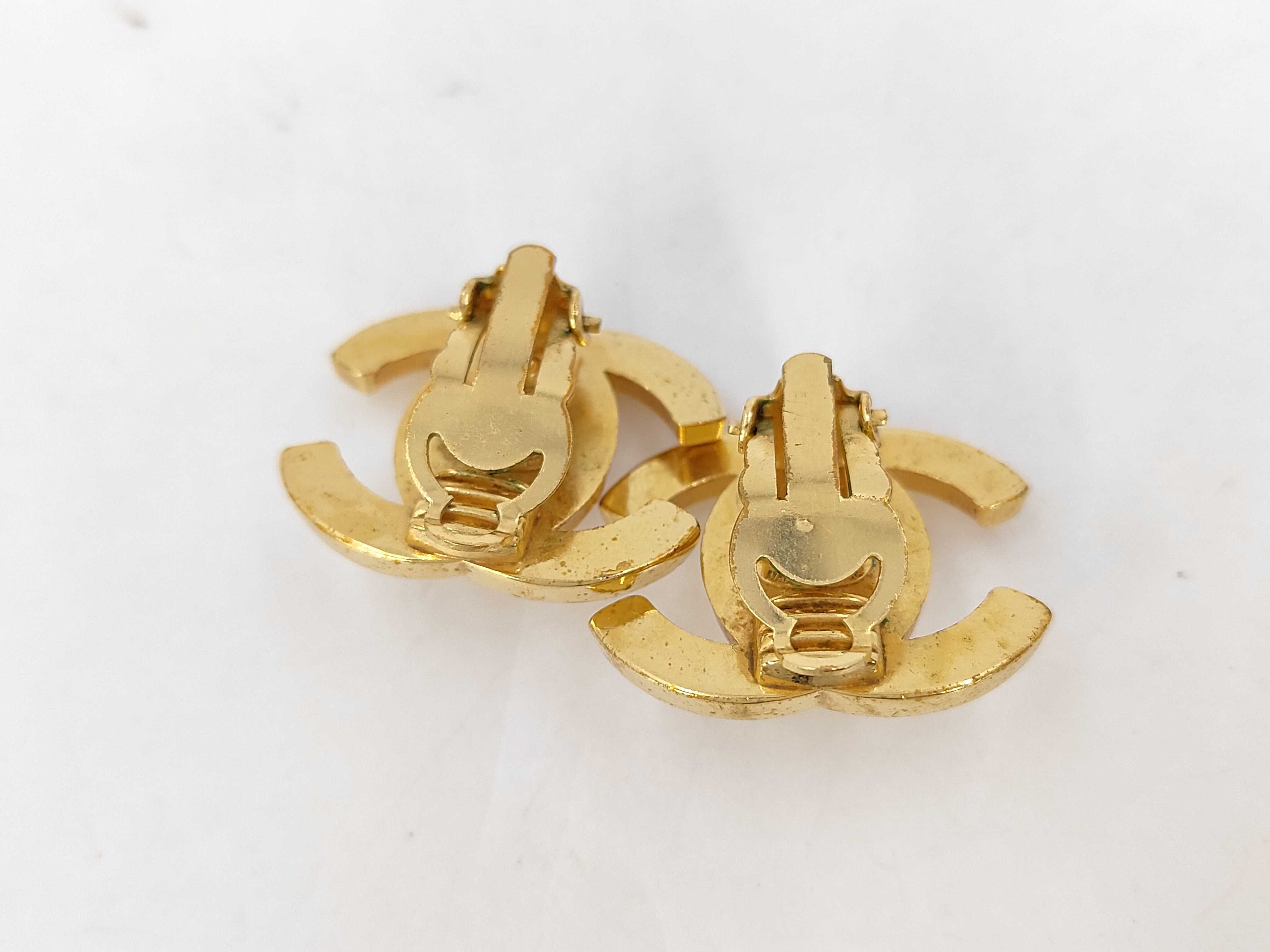 96 P Earrings — view 2