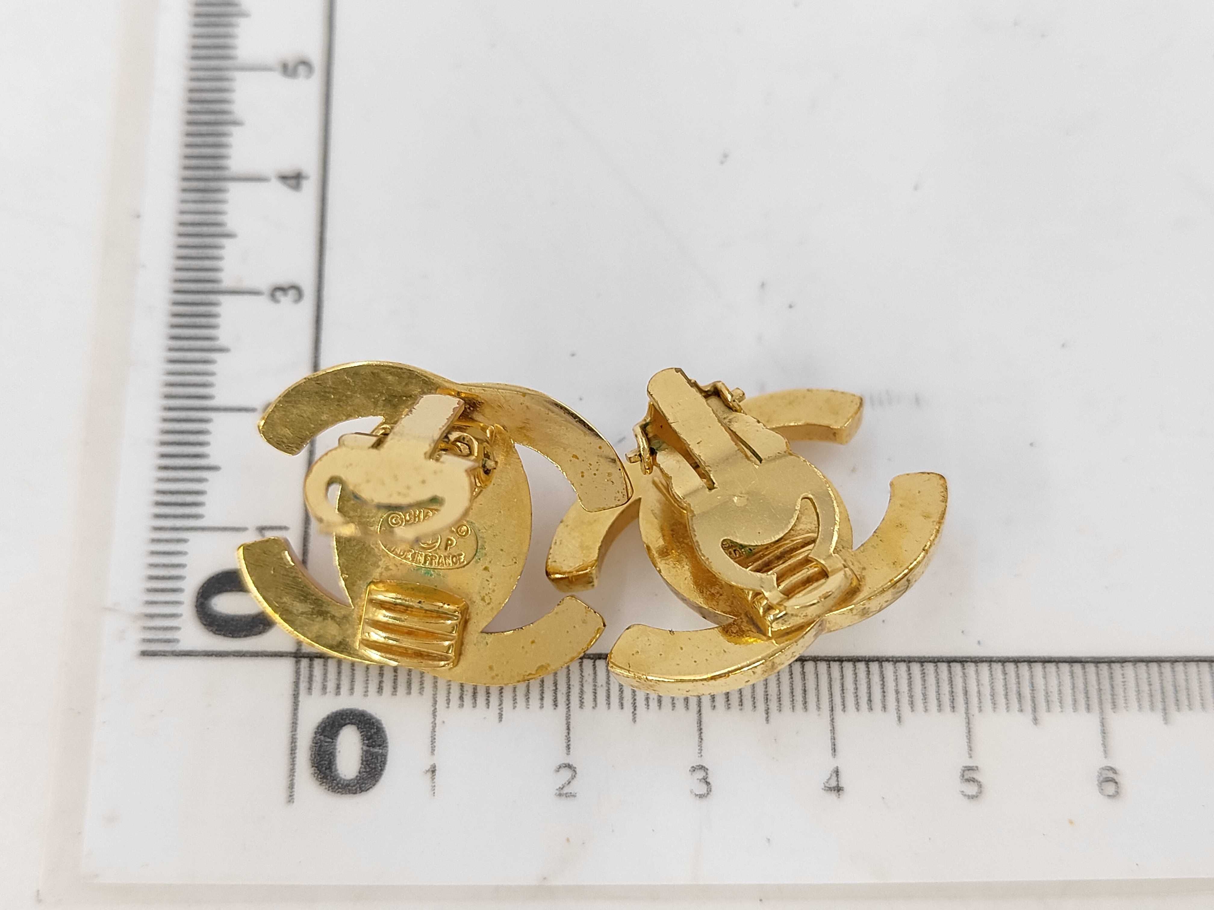 96 P Earrings — view 6