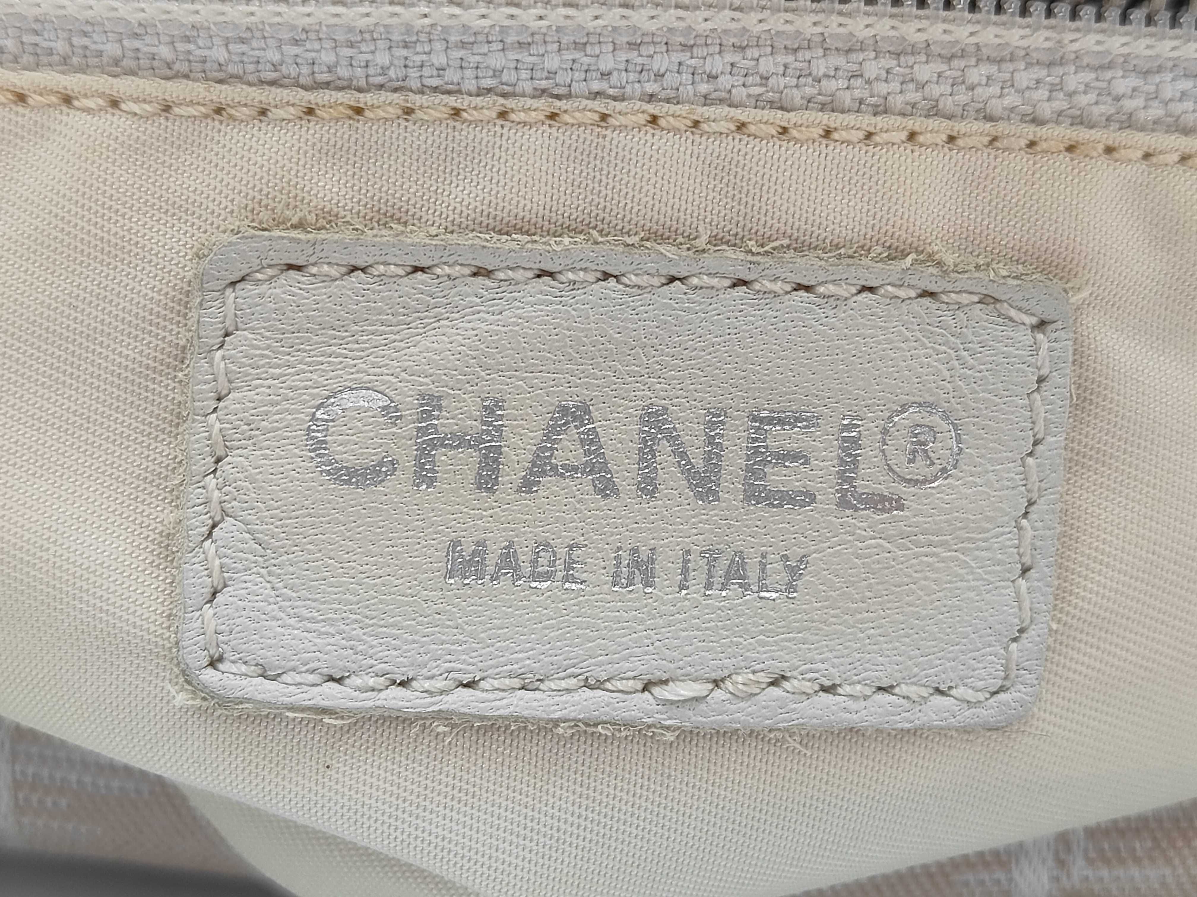New Travel Line Handbag — view 12