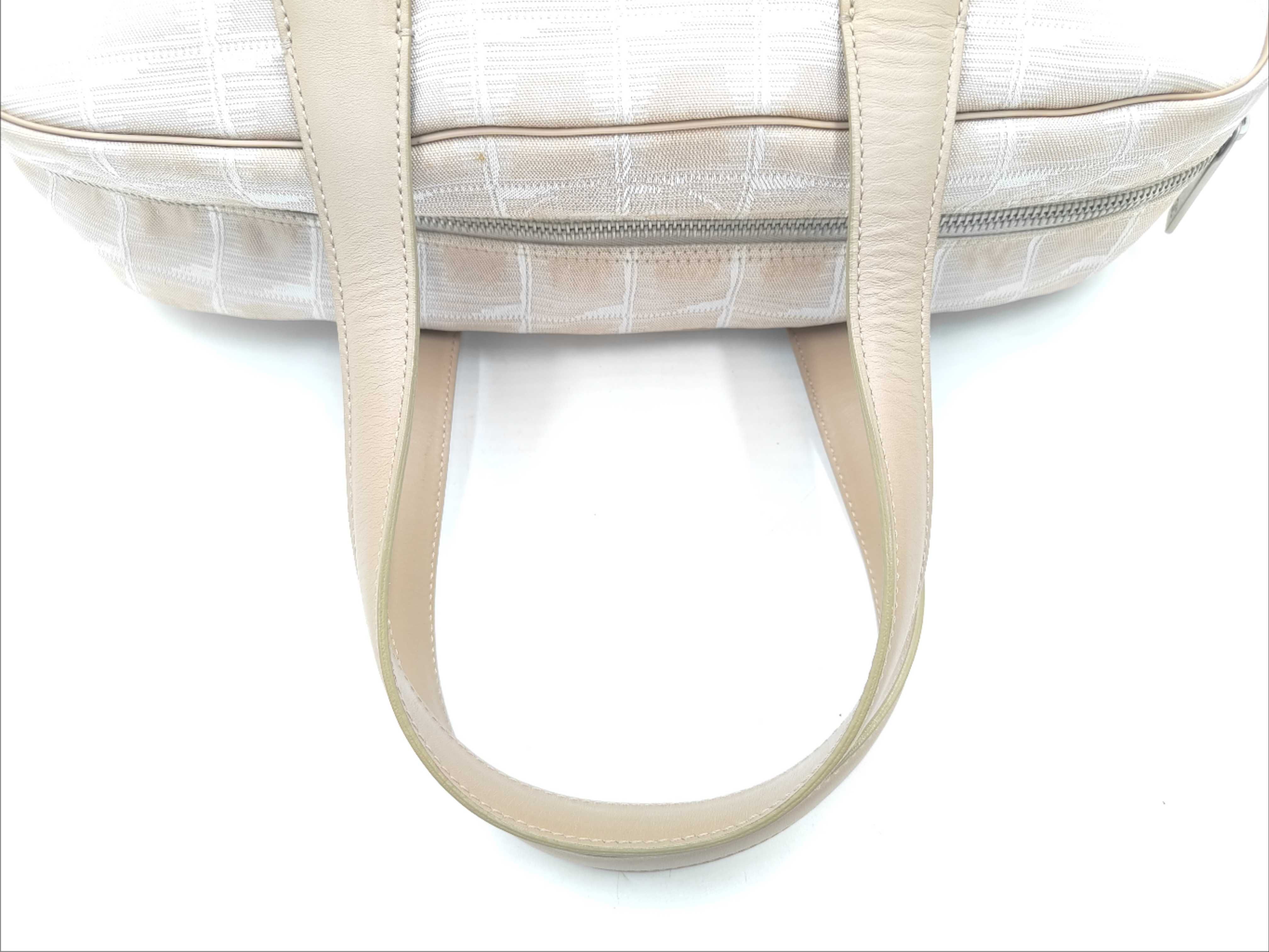 New Travel Line Handbag — view 3