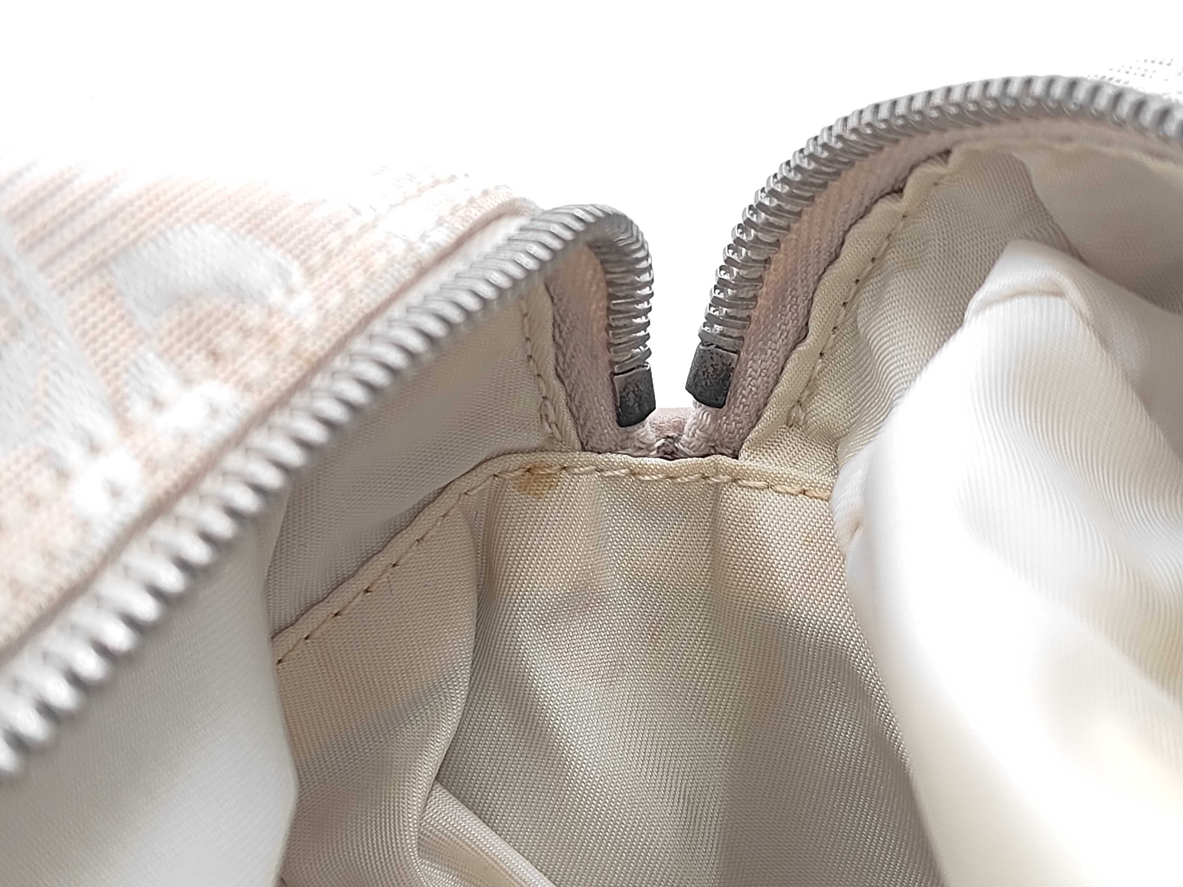 New Travel Line Handbag — view 8