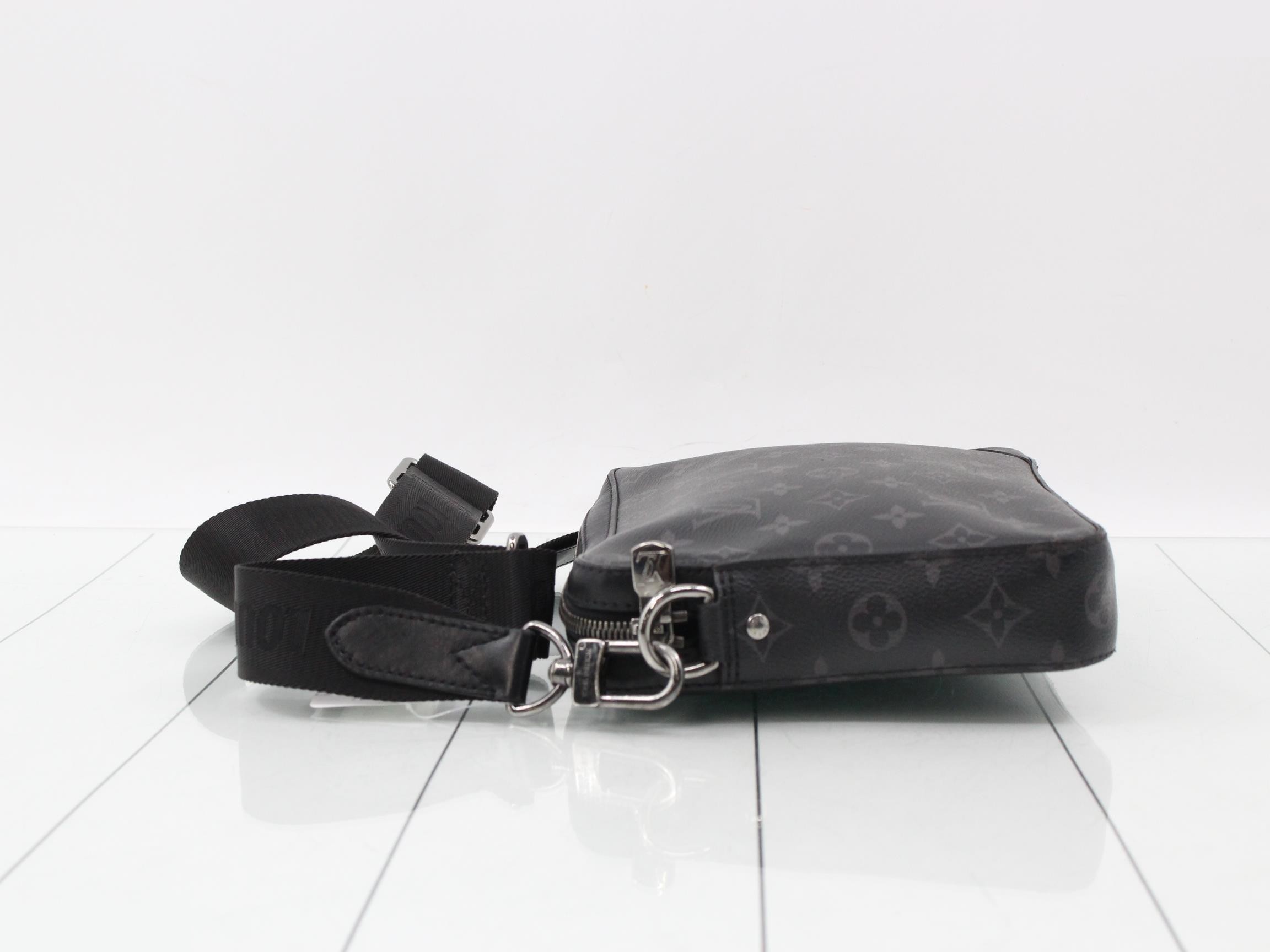 Monogram Eclipse Trio Messenger — view 4