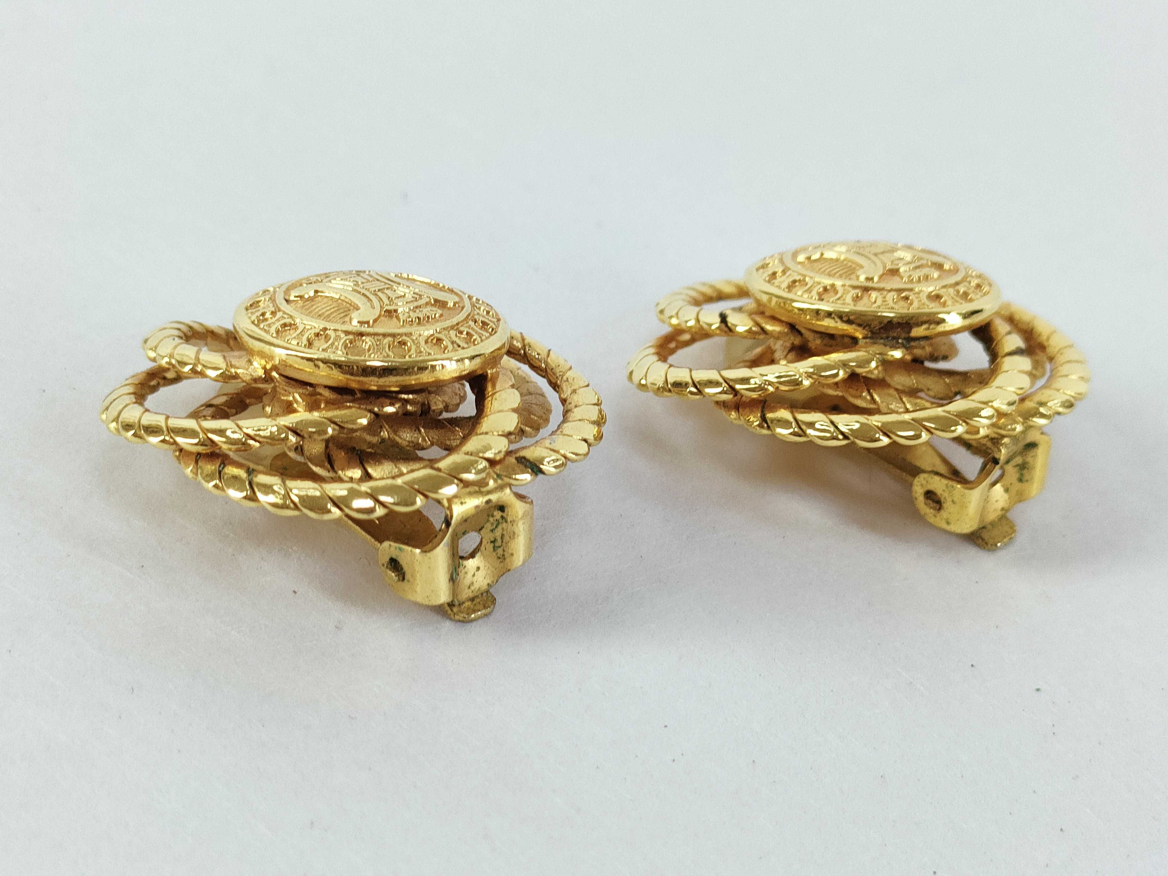 Triomphe earrings — view 3