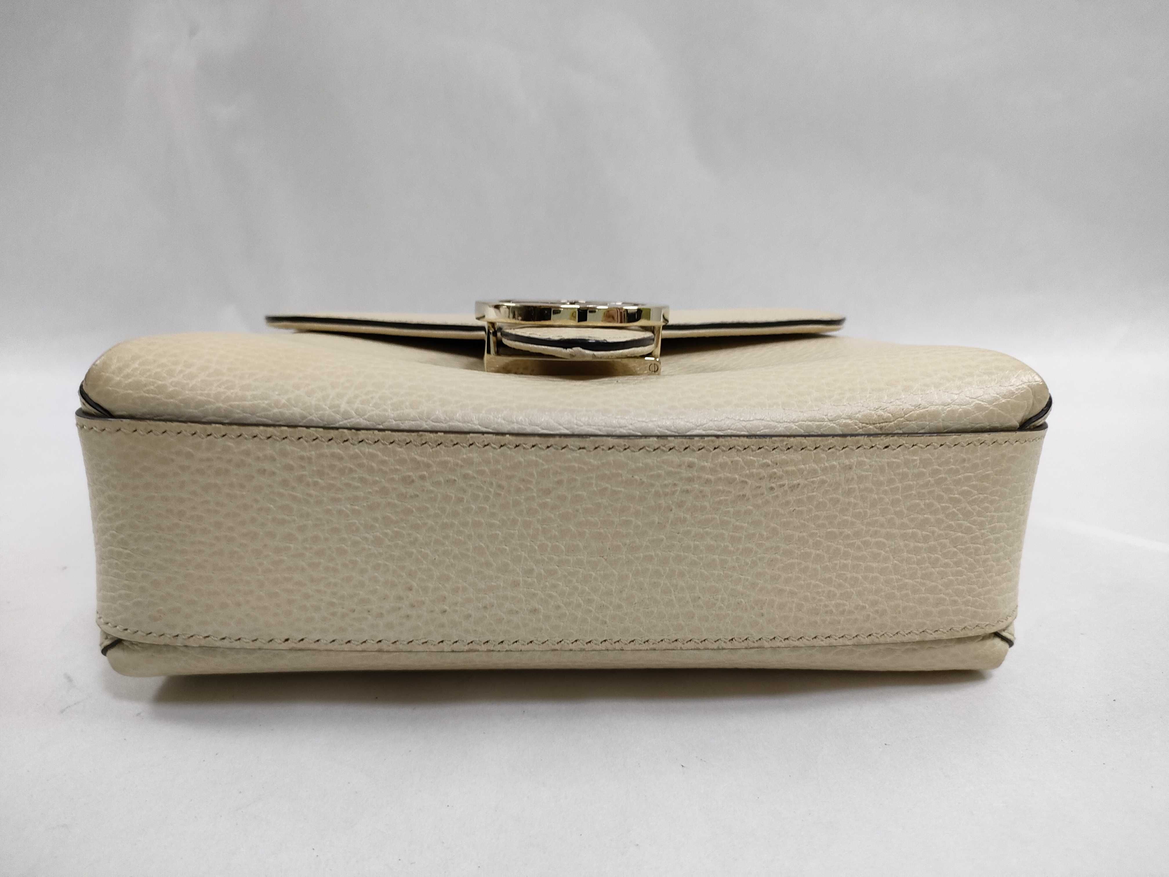 Interlocking G Chain Shoulder Bag — view 7