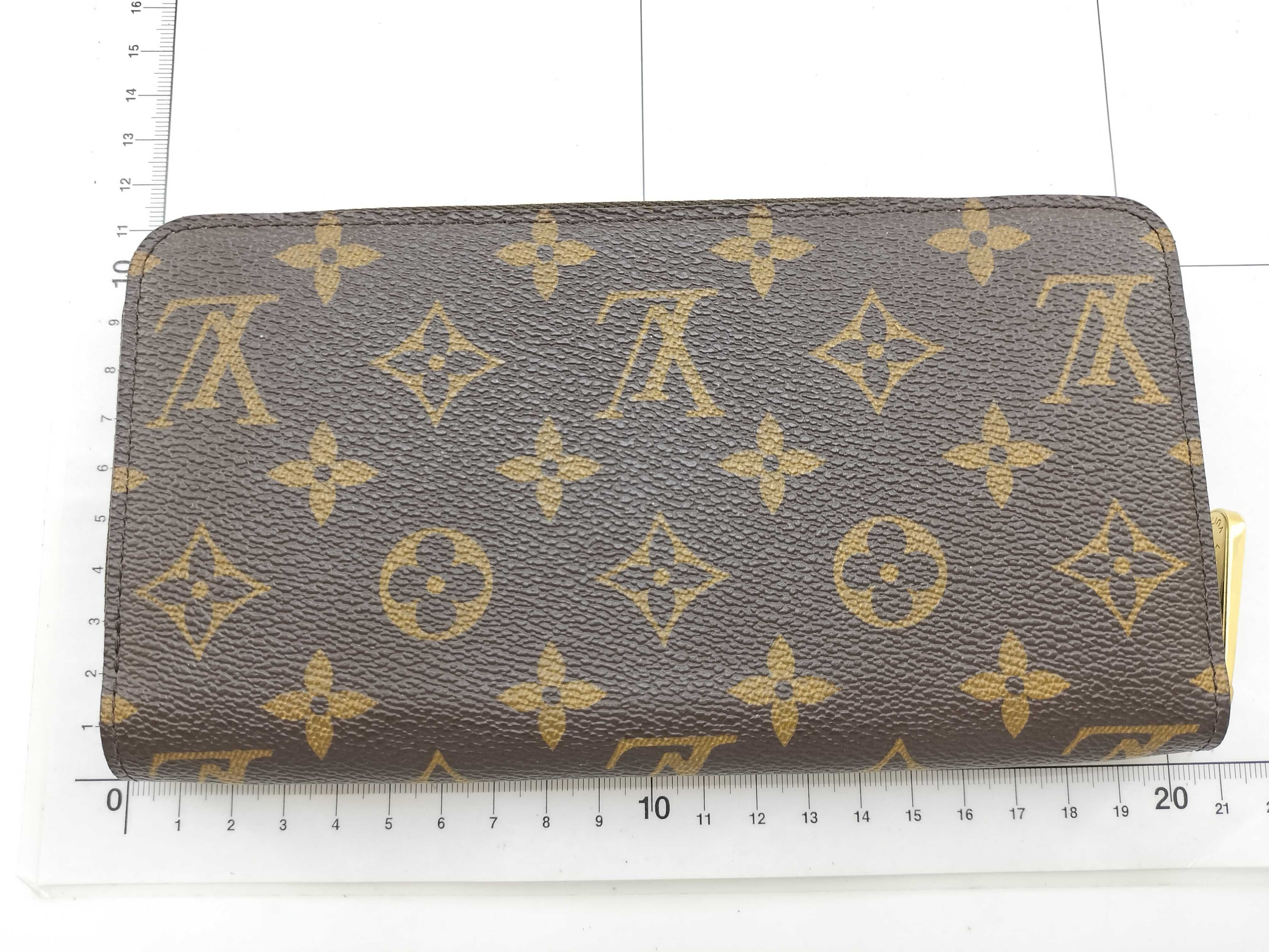 Monogram Illustre Zippy Wallet — view 2