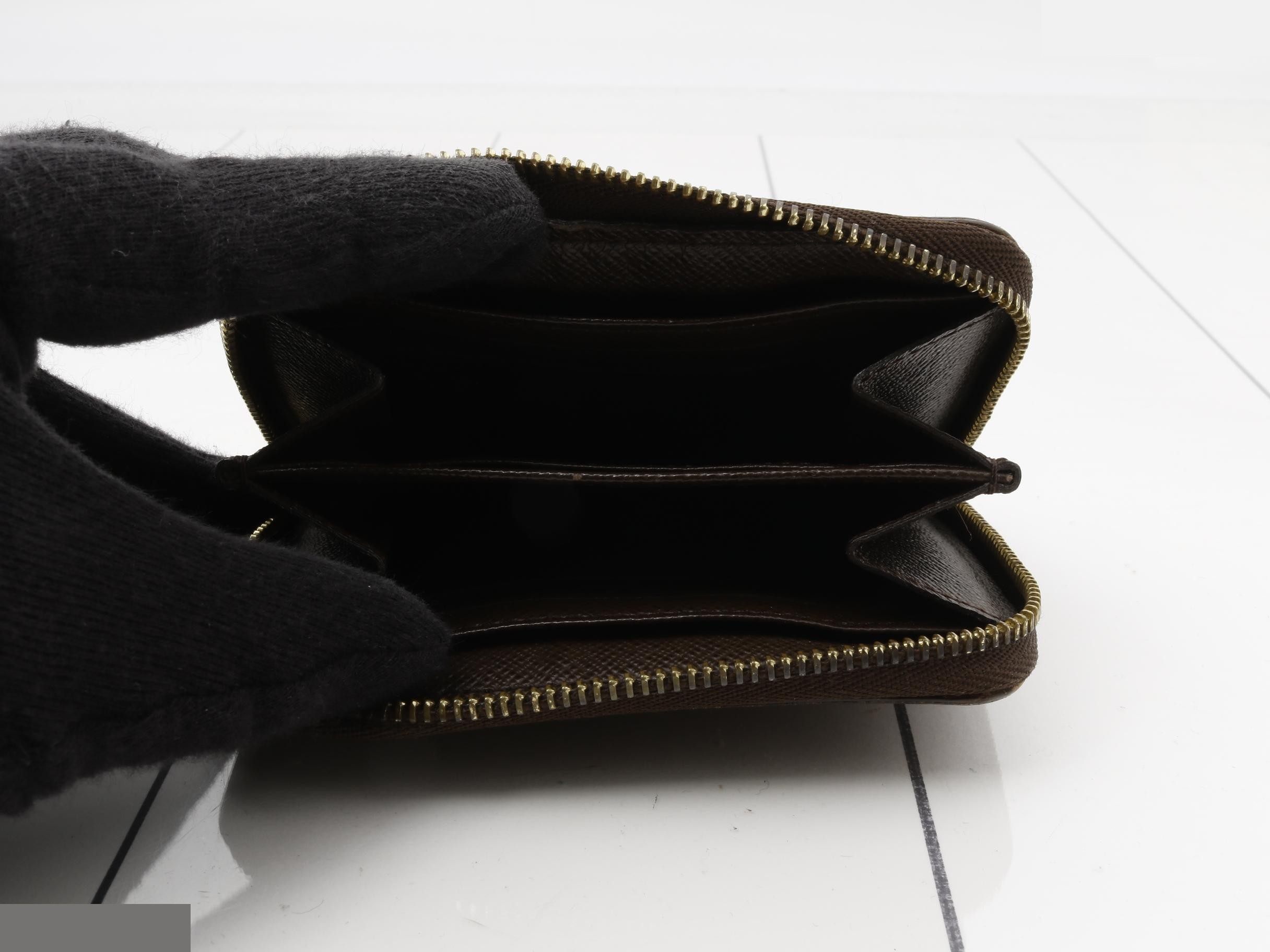 Zippy Coin Purse Damier — view 4