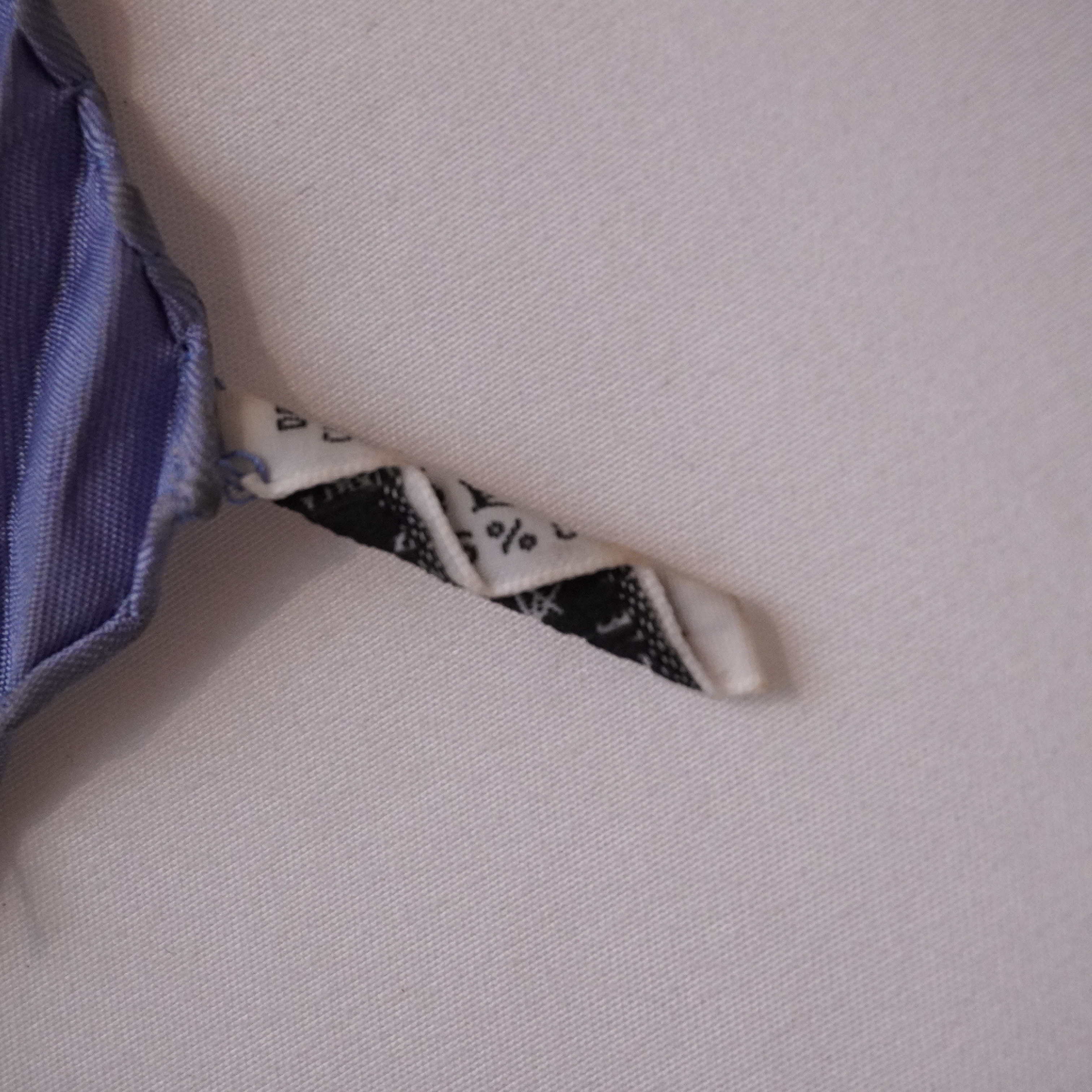 Carre 90 Les Pivoines Scarf and other accessories — view 6