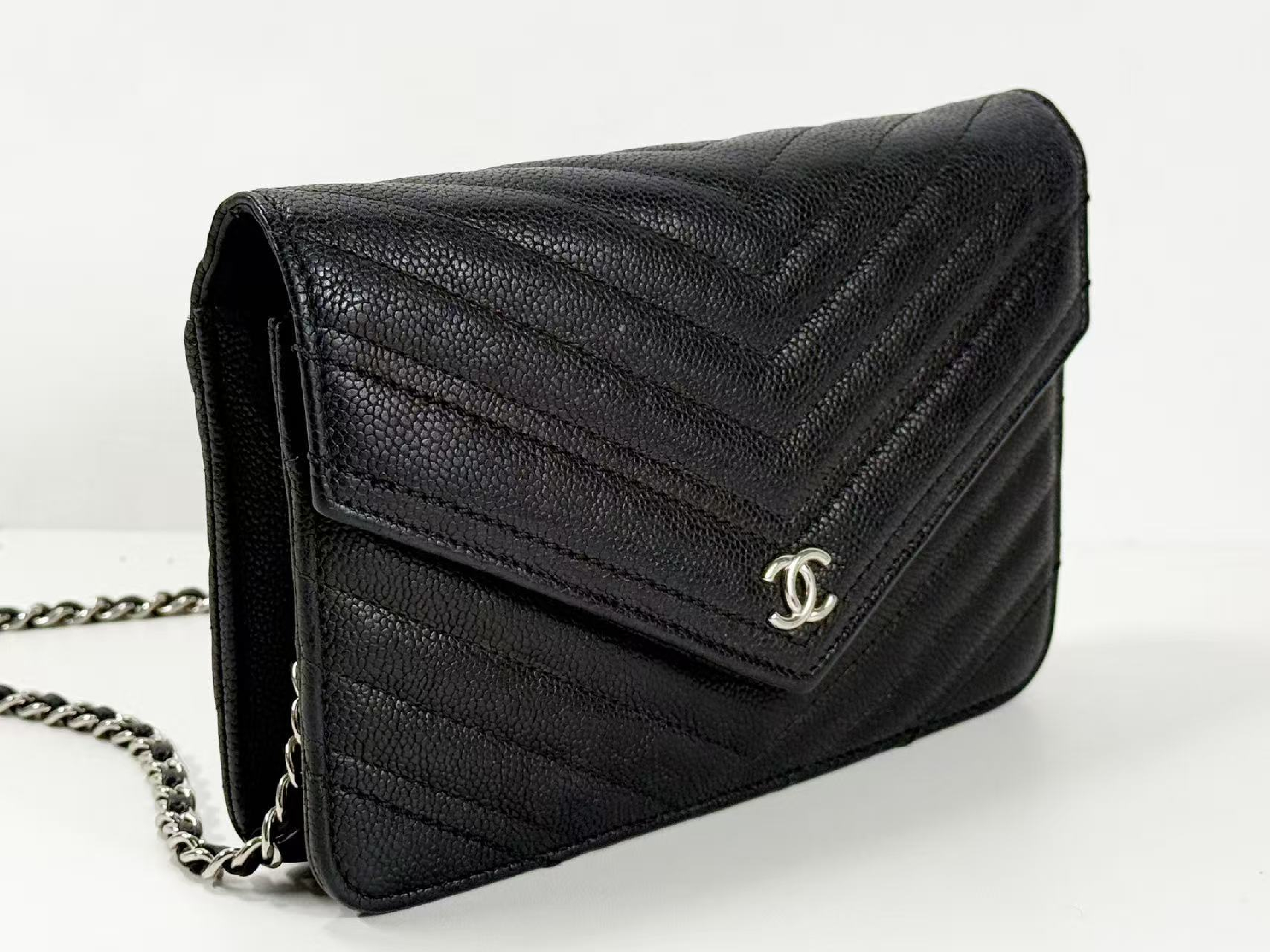 Black Caviar Skin V-Stitch Shoulder Bag, WOC, Approx. 19cm W, Serial Number , with Dust Bag and Seal, Silver Hardware, 24813421 — view 6