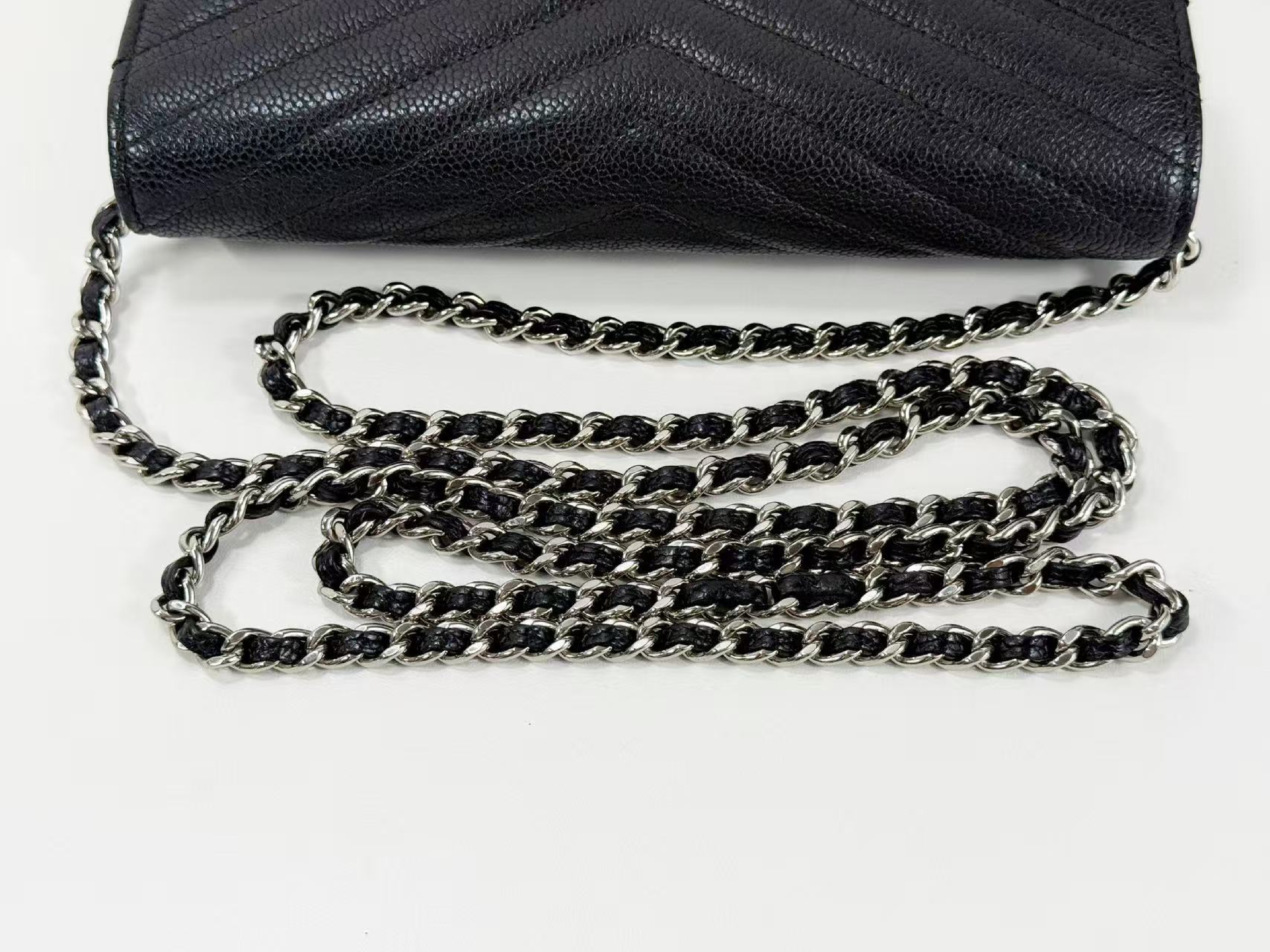 Black Caviar Skin V-Stitch Shoulder Bag, WOC, Approx. 19cm W, Serial Number , with Dust Bag and Seal, Silver Hardware, 24813421 — view 8