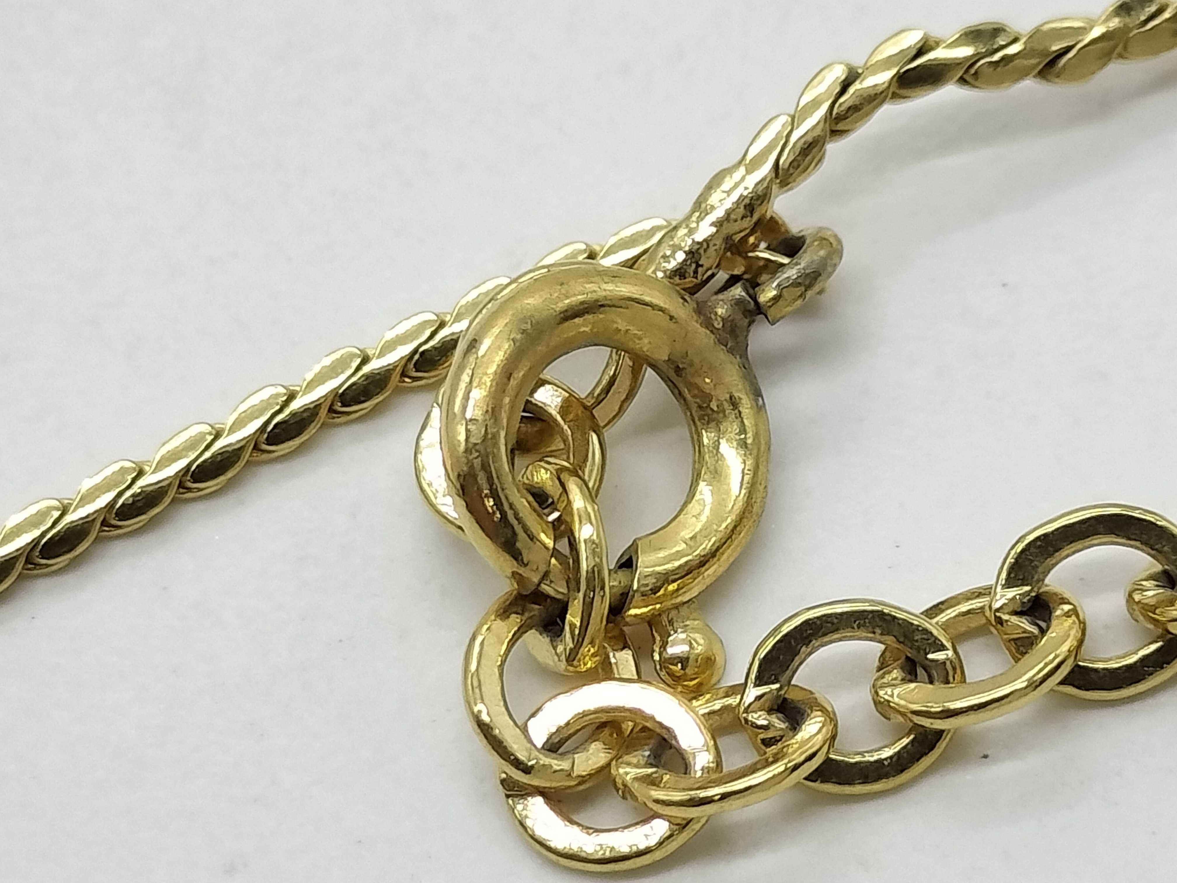 CD logo gold-colored necklace — view 4