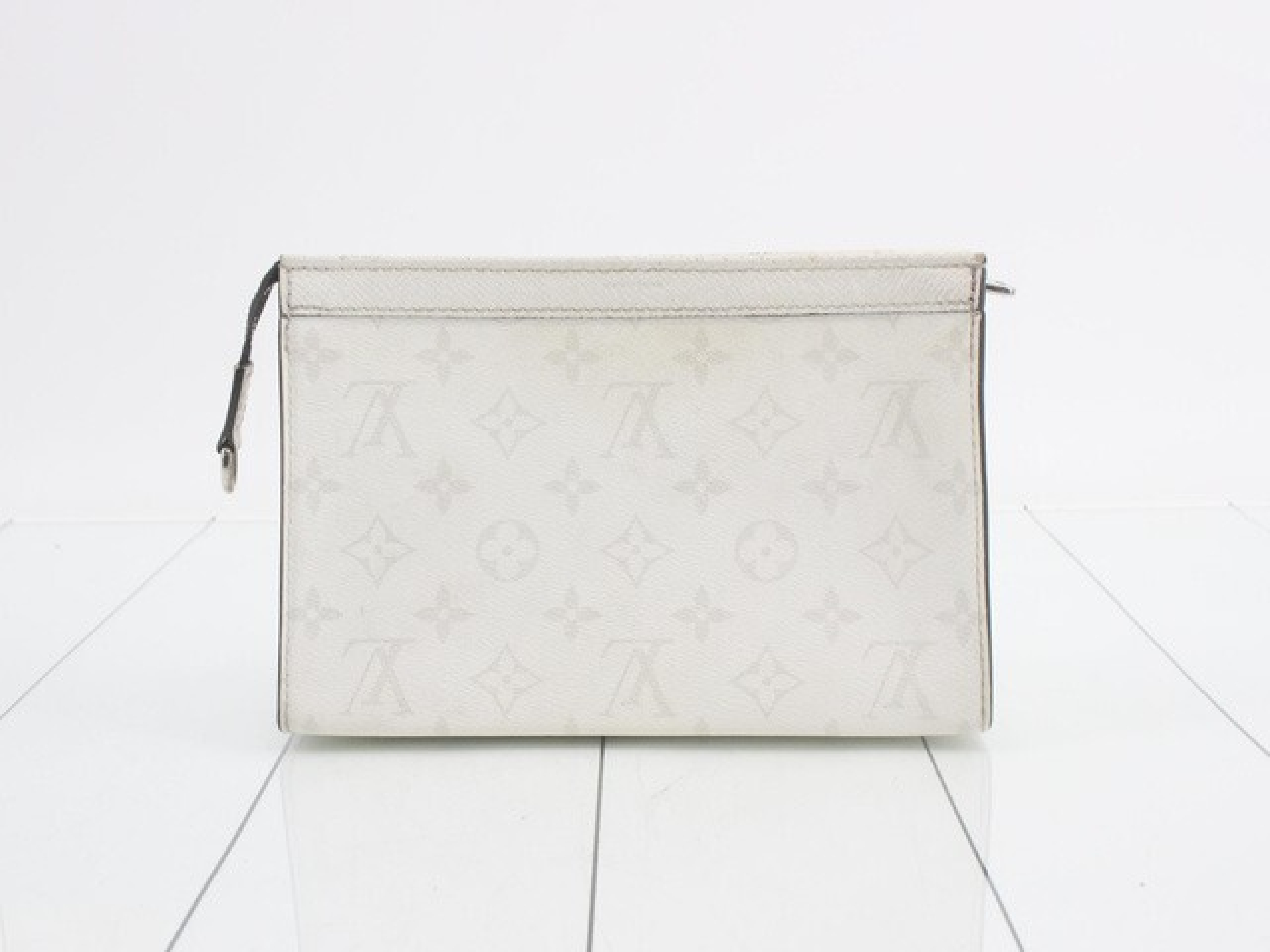 Taigarama Gaston Wearable Wallet (IC Chip Activated) Shoulder Bag — view 3