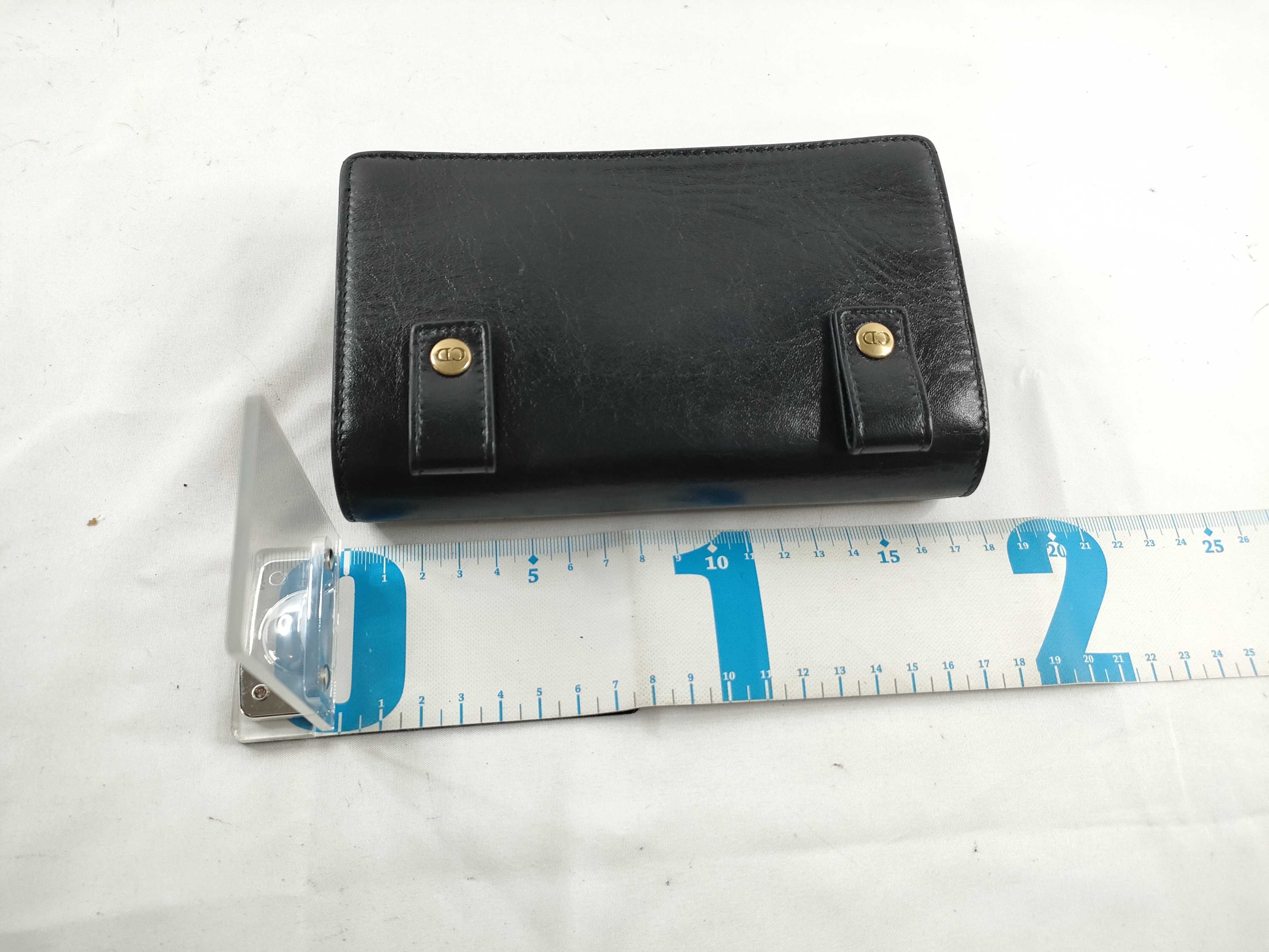 DU-Christian Saddle Leather Waist Bag Black — view 2