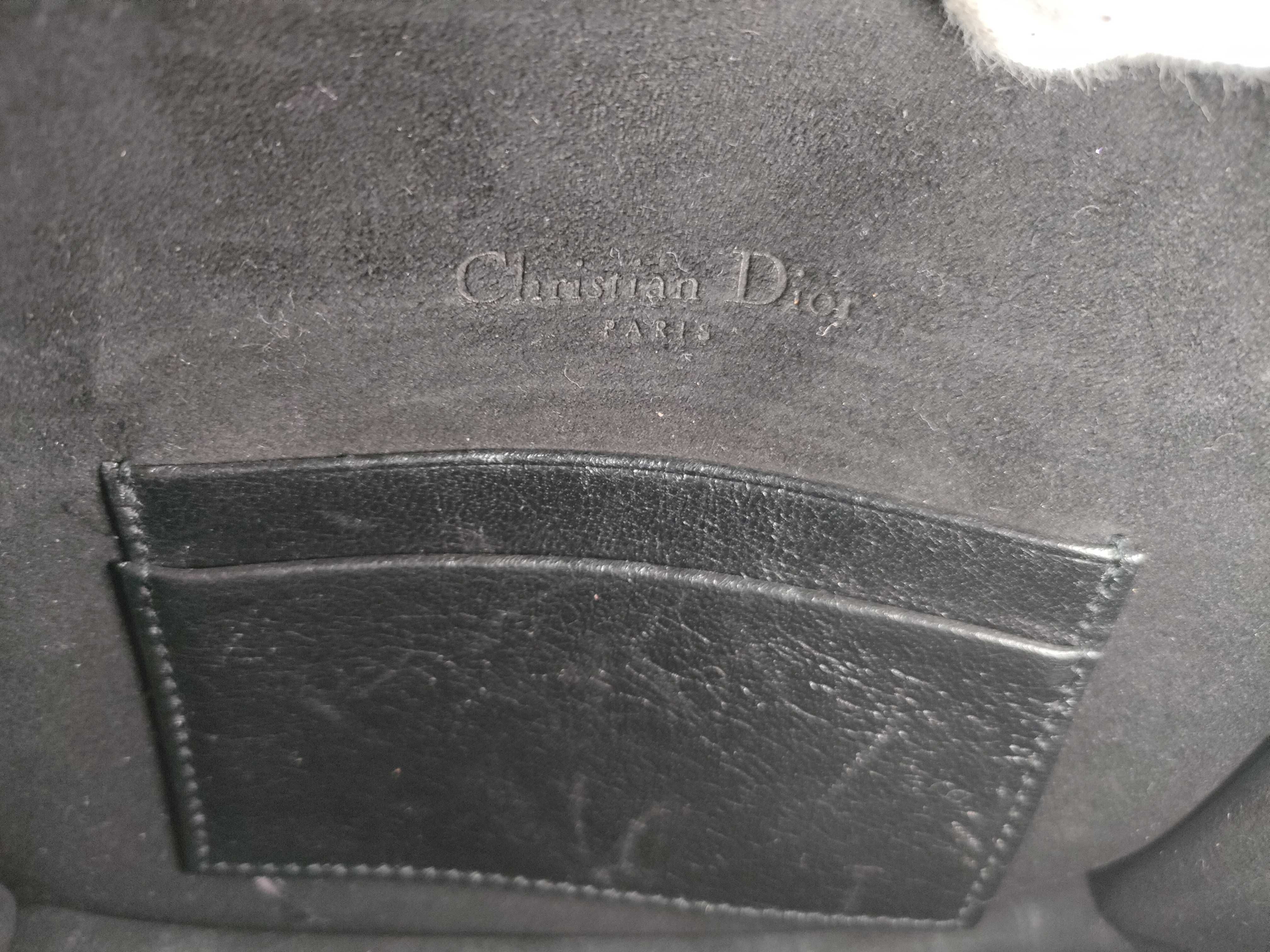 DU-Christian Saddle Leather Waist Bag Black — view 9