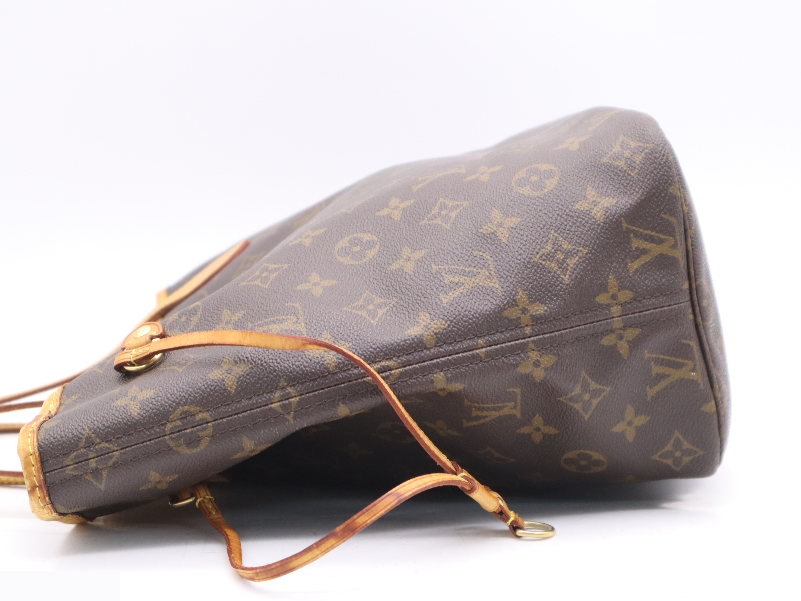 Neverfull MM Beige — view 3