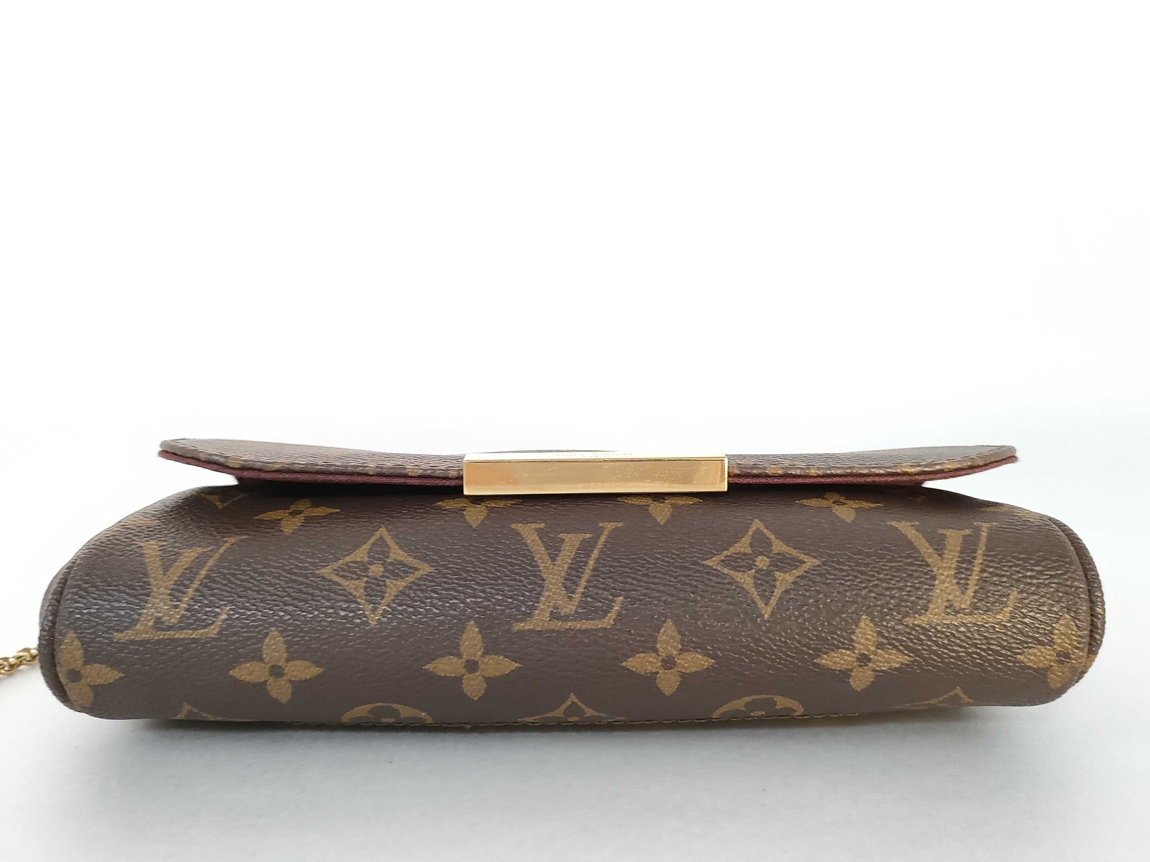 Monogram Favorite PM M40717 Shoulder Bag — view 7
