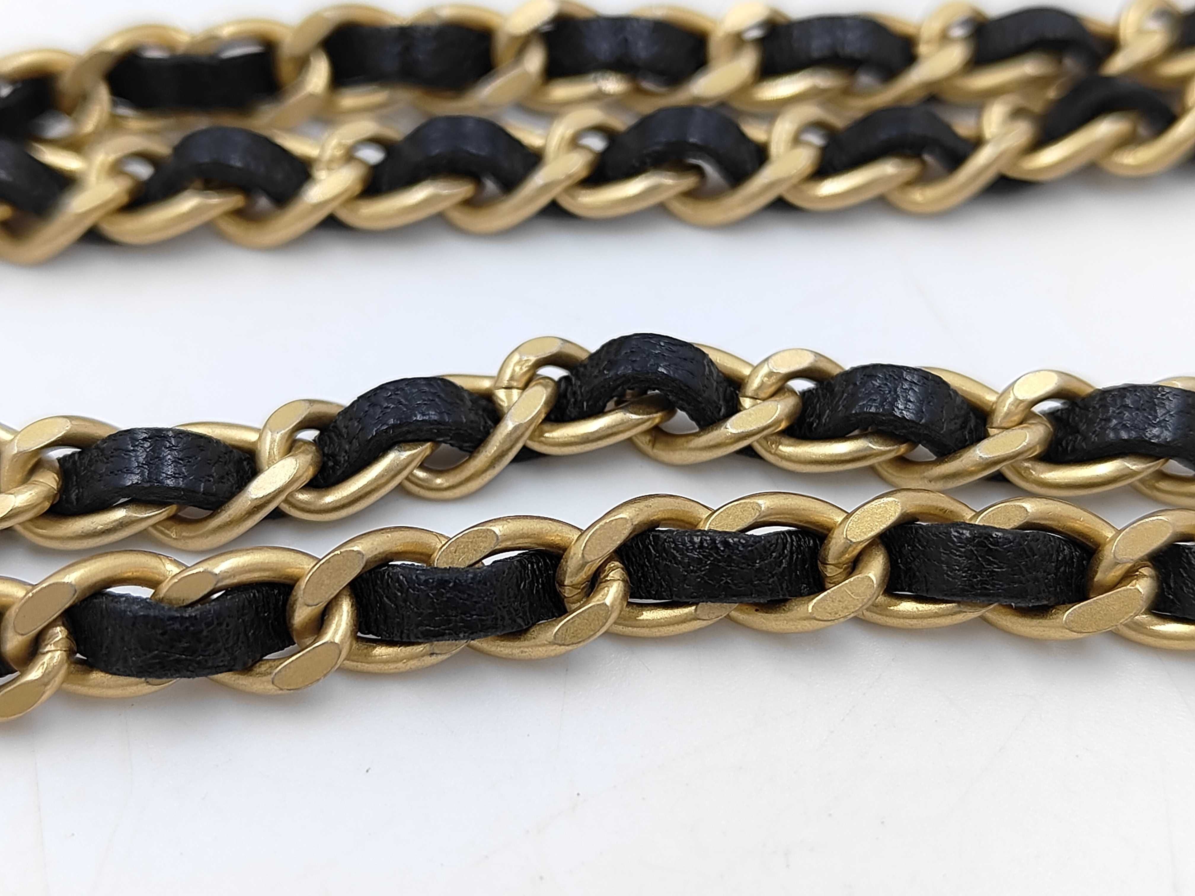Matelassé Chain Shoulder Bag — view 6