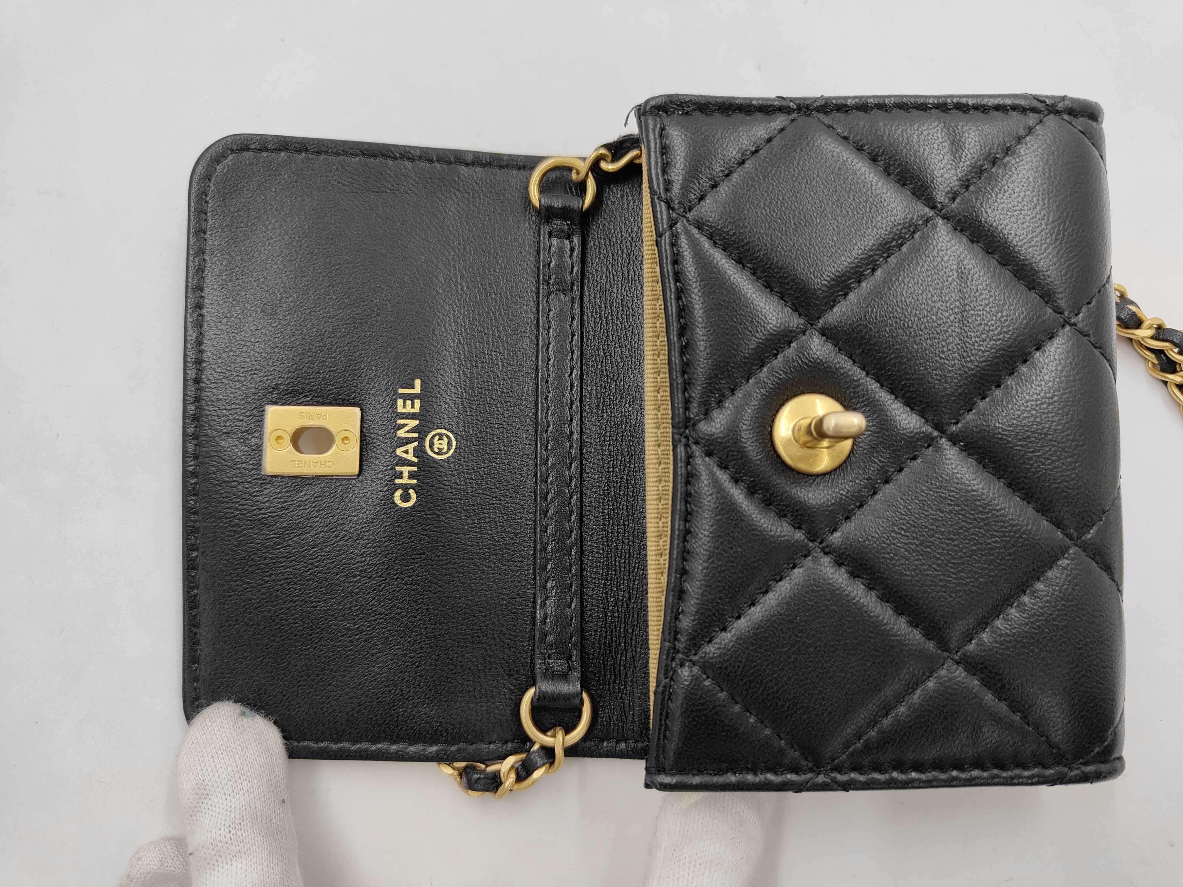 Matelassé Chain Shoulder Bag — view 7