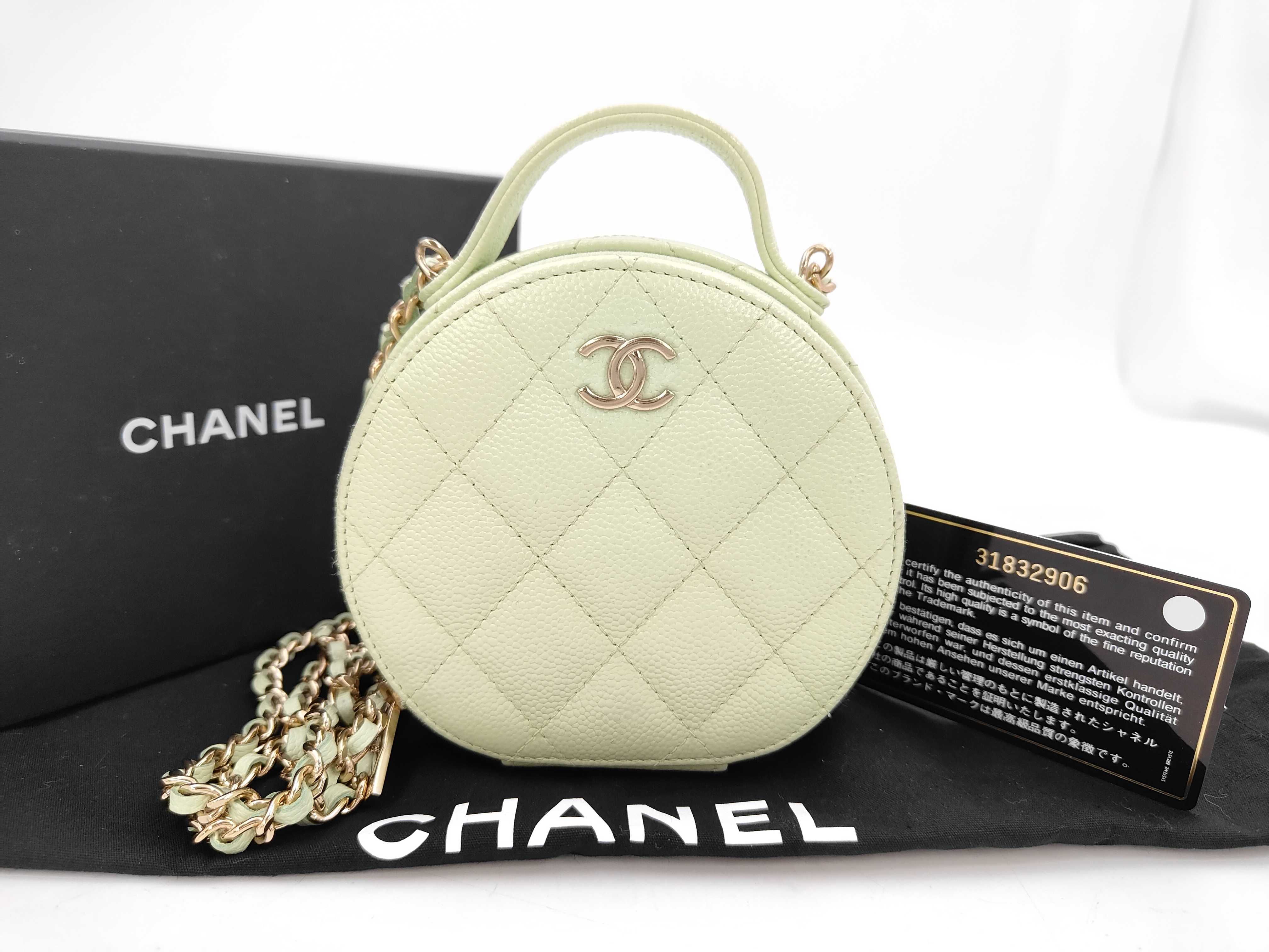 Matelassé Round Vanity Bag, Caviar Leather, Light Green, Gold Hardware, Shoulder Bag