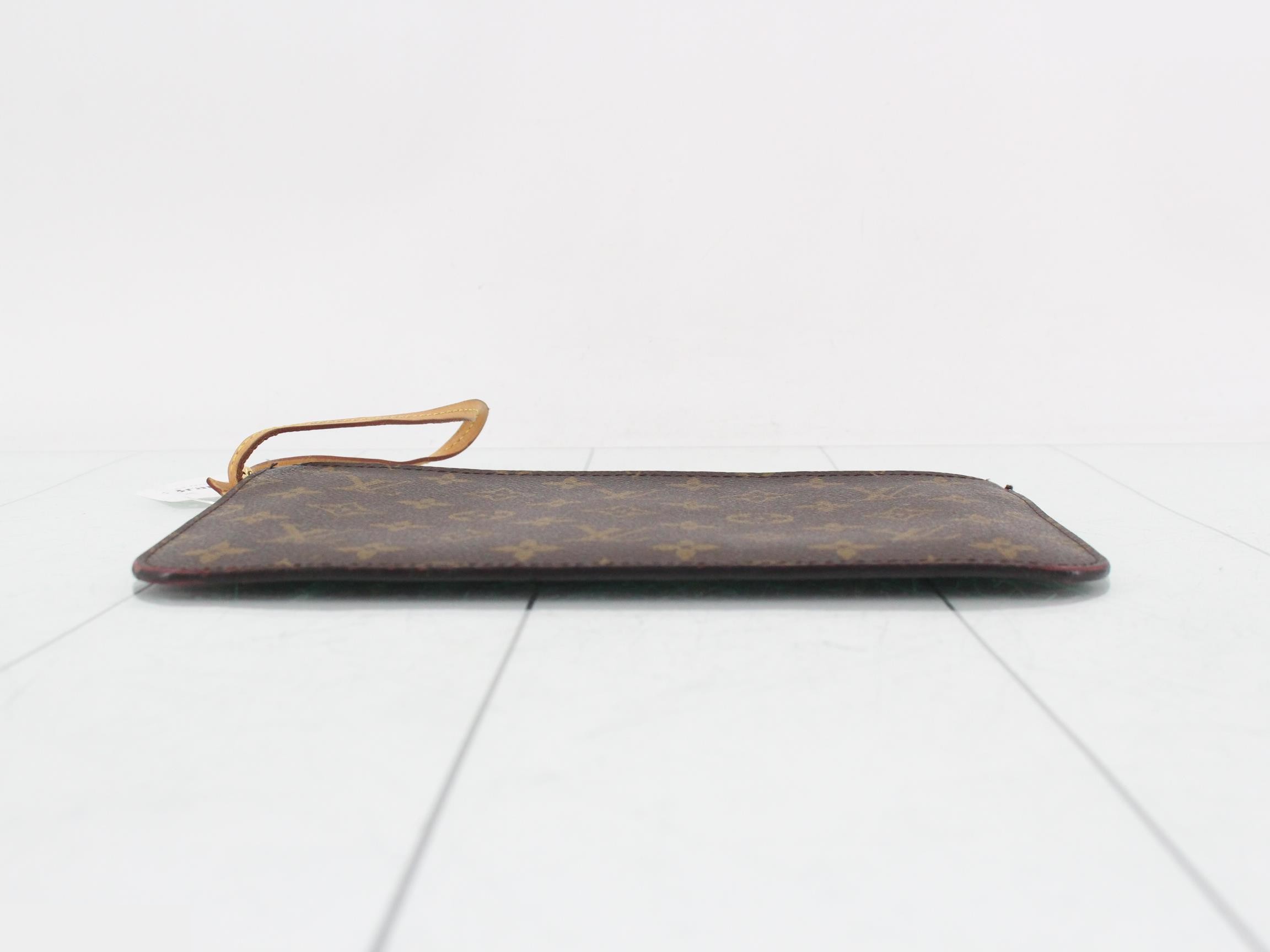 Neverfull Pouch — view 3