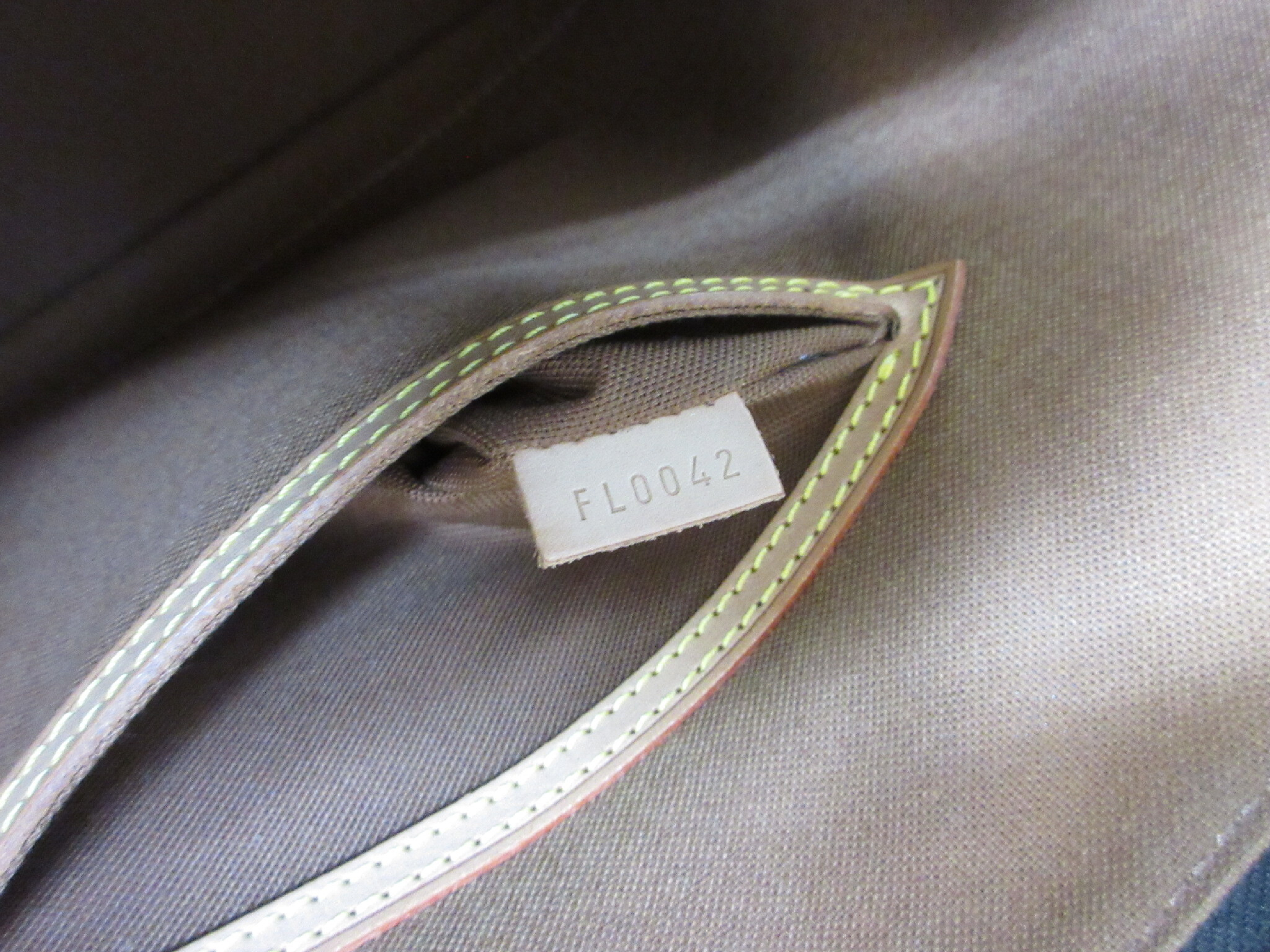 Monogram M51130 Handbag FL0042 Handbag — view 11