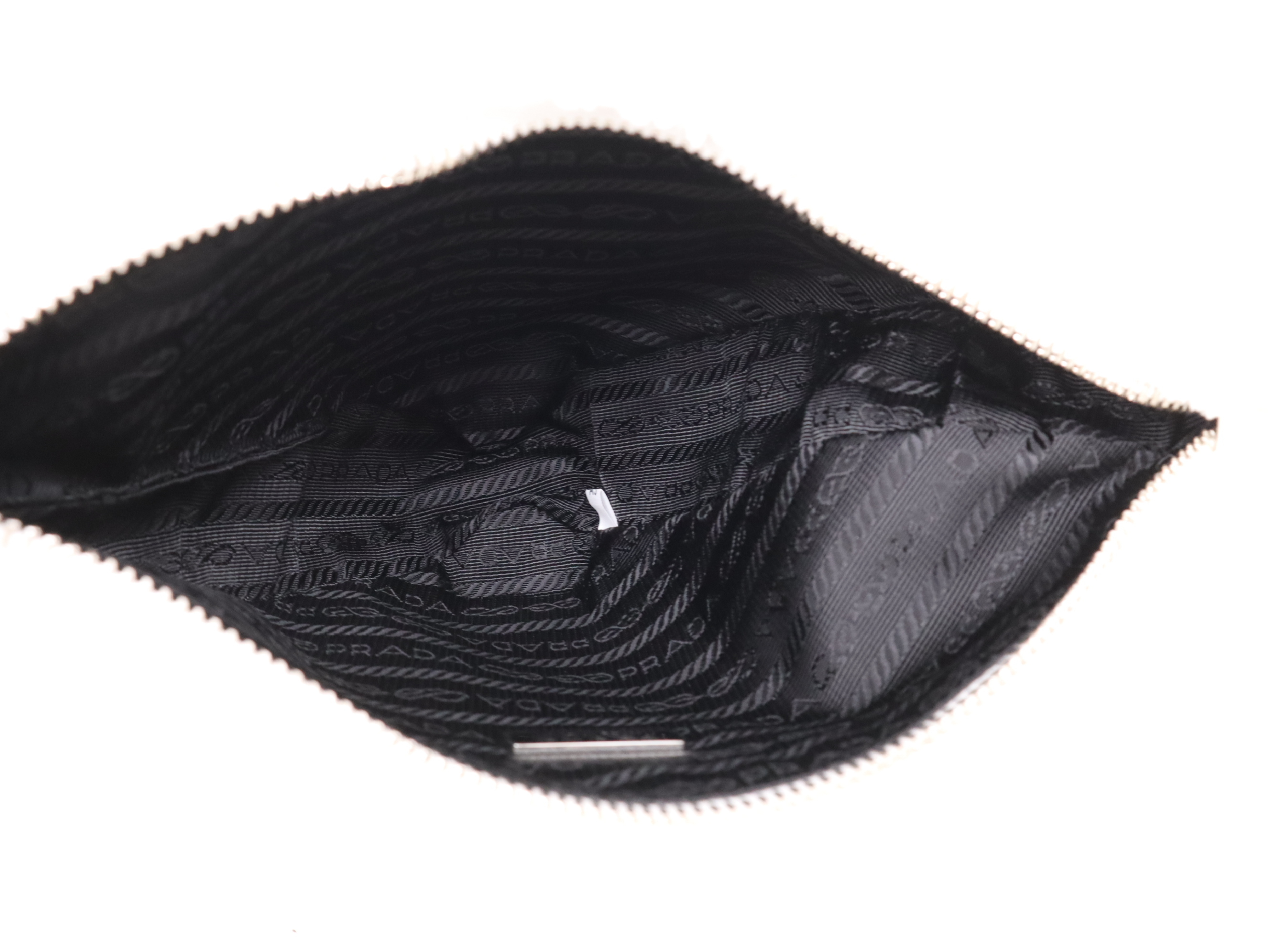 Pile Terry Cloth Triangle Handbag White SV Hardware Handbag — view 11