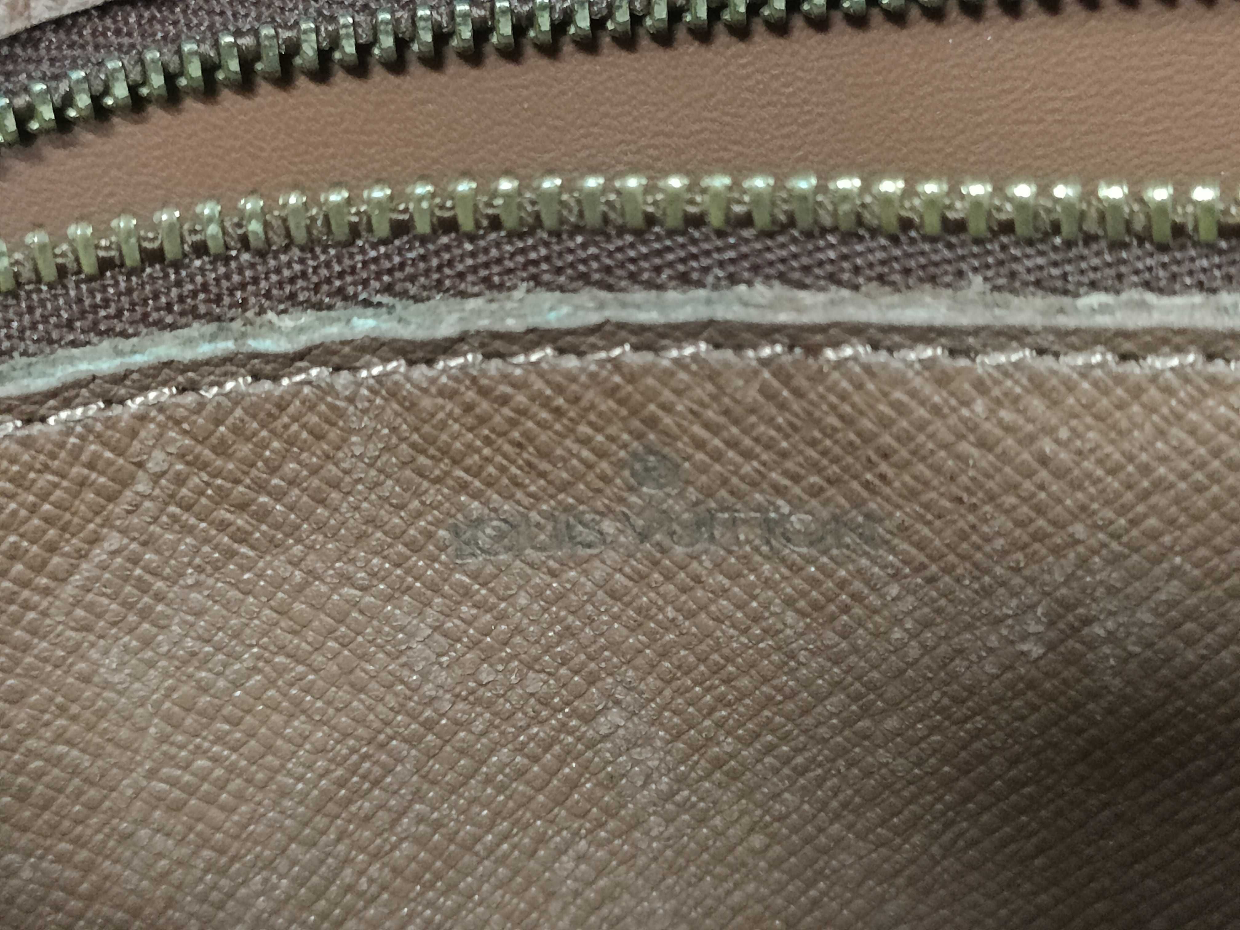 Monogram Louis Vuitton Shoulder Bag — view 12