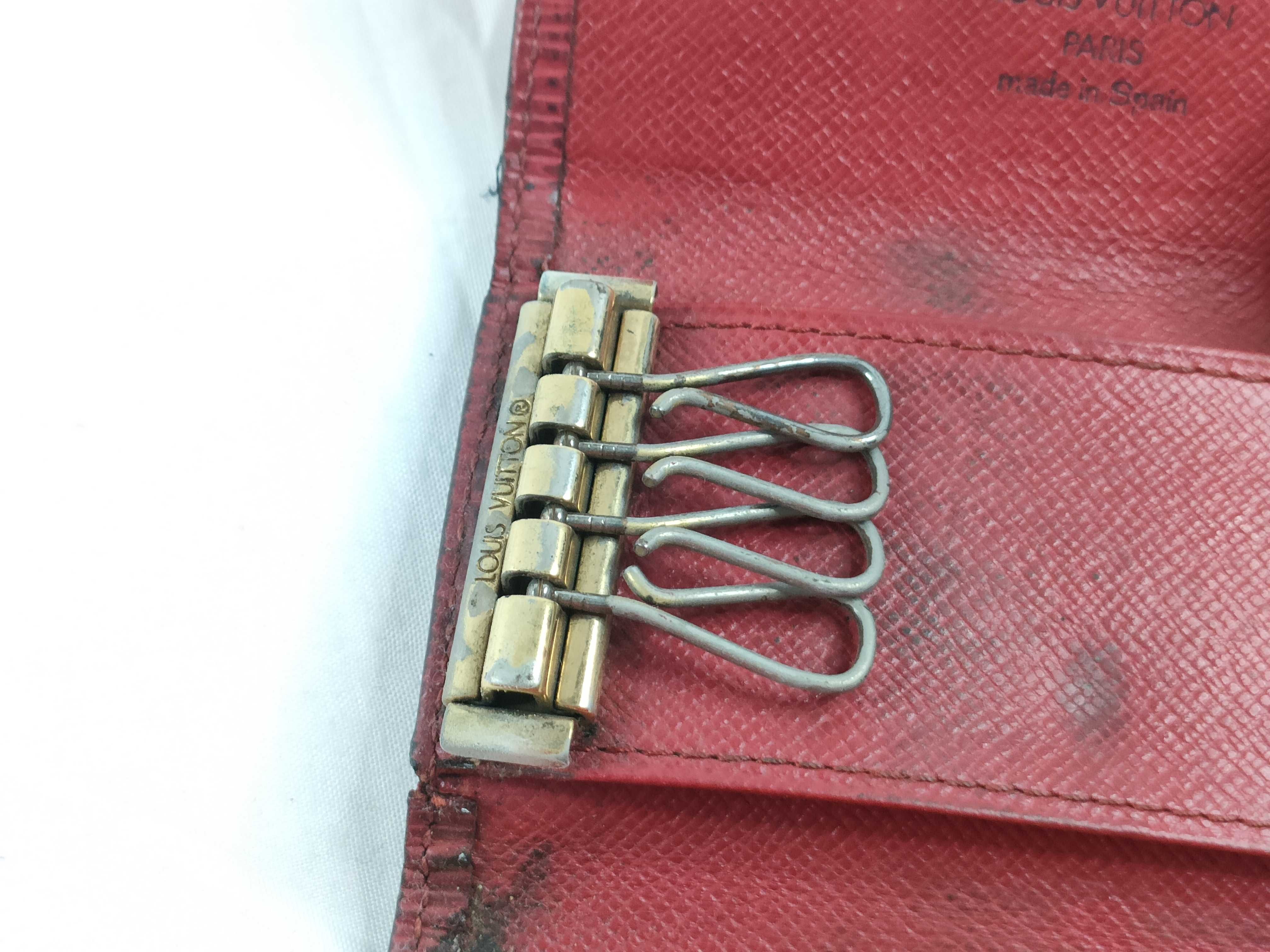 Epi LV Epi Multicles Key Case — view 10