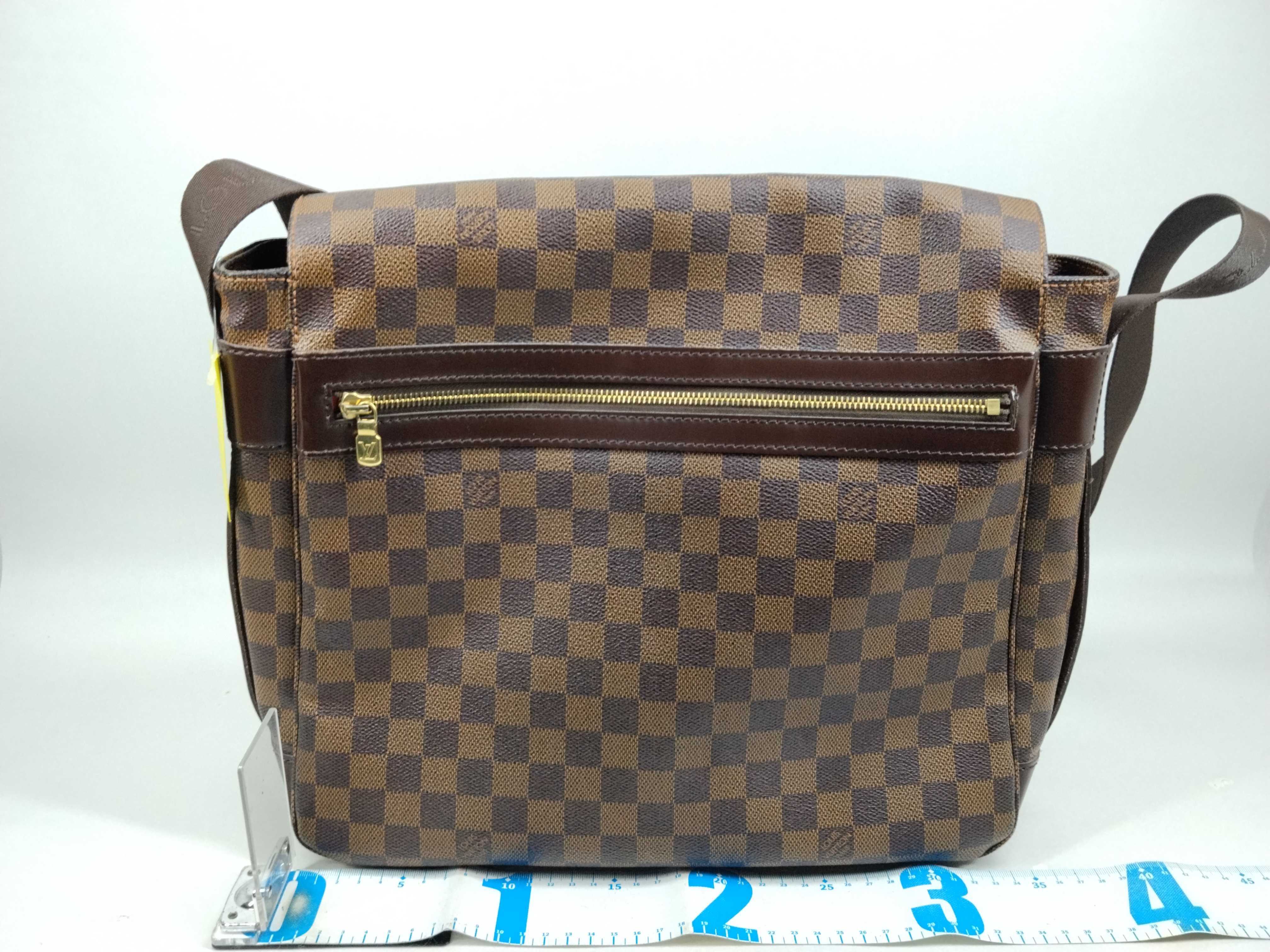 Damier N45258 Bastille Shoulder Bag — view 2