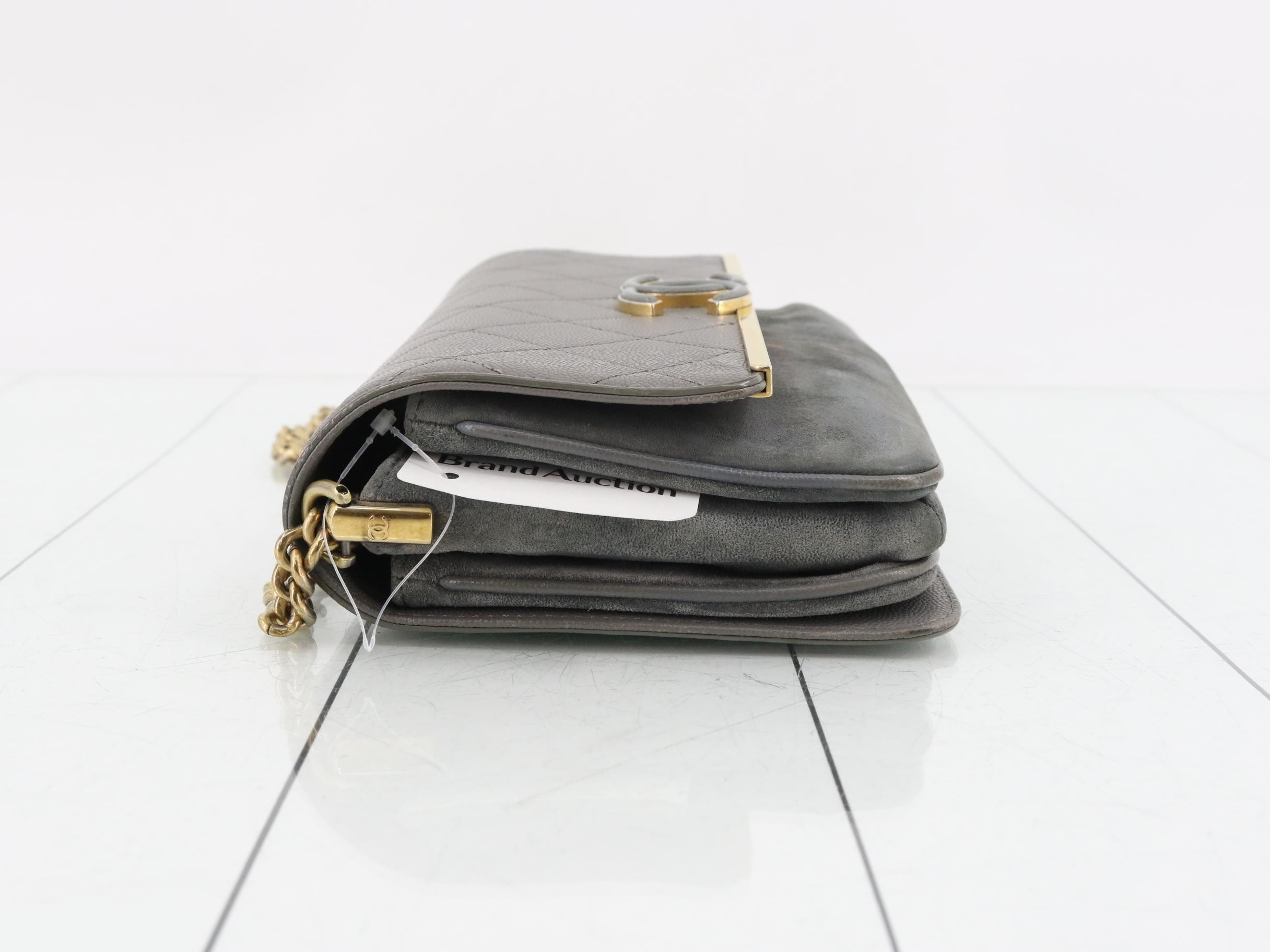 Caviar skin (bag) - Shoulder bag — view 4