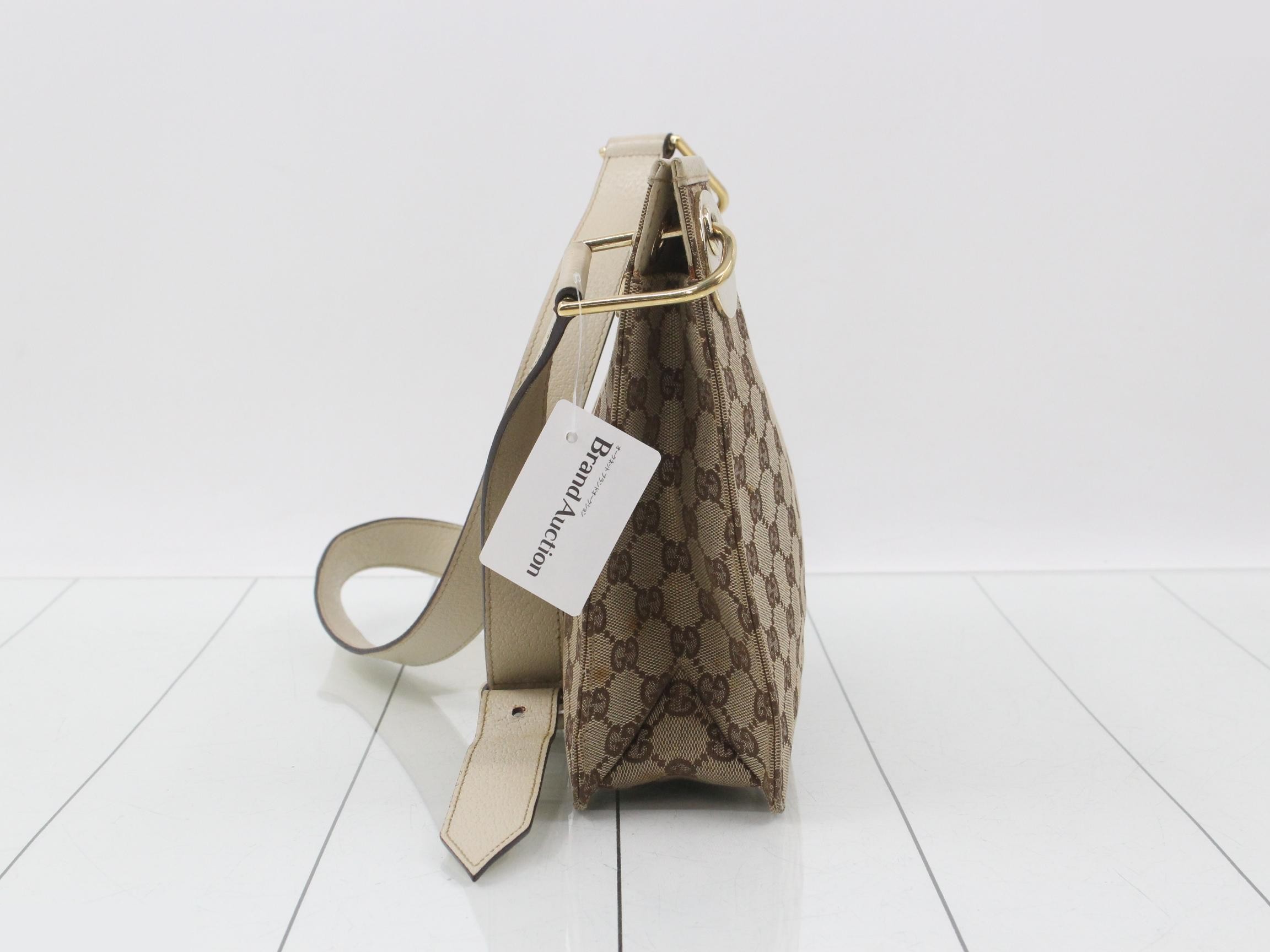 GG Canvas (Bag) - Shoulder Bag — view 3