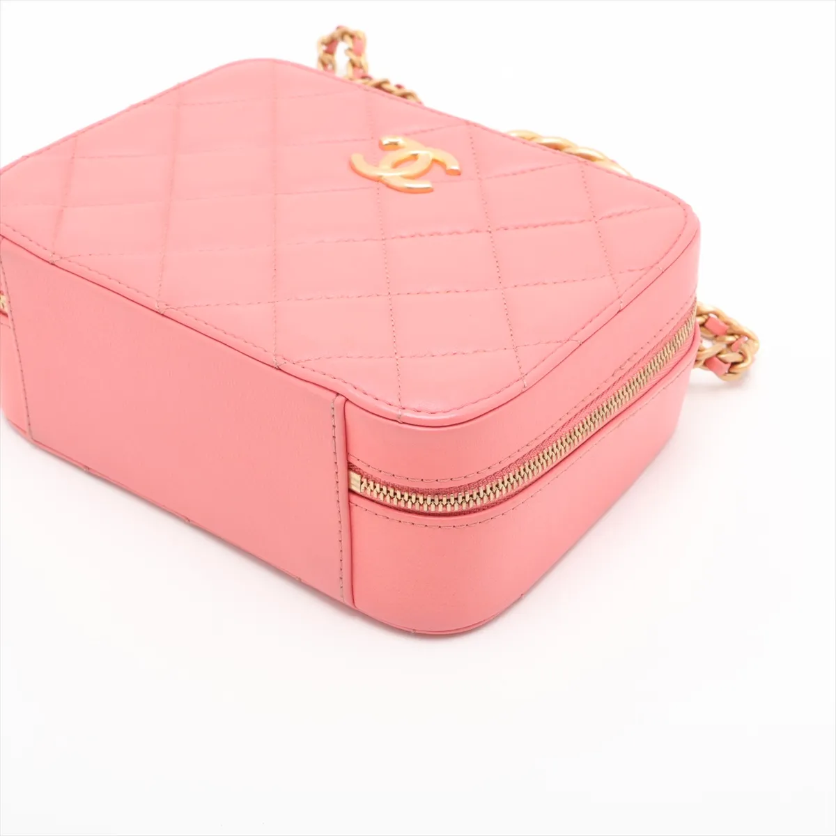 Matelassé Lambskin 2-Way Handbag Vanity Case Pink Gold Hardware PEK65T9C Random Plate AS3318 — view 3