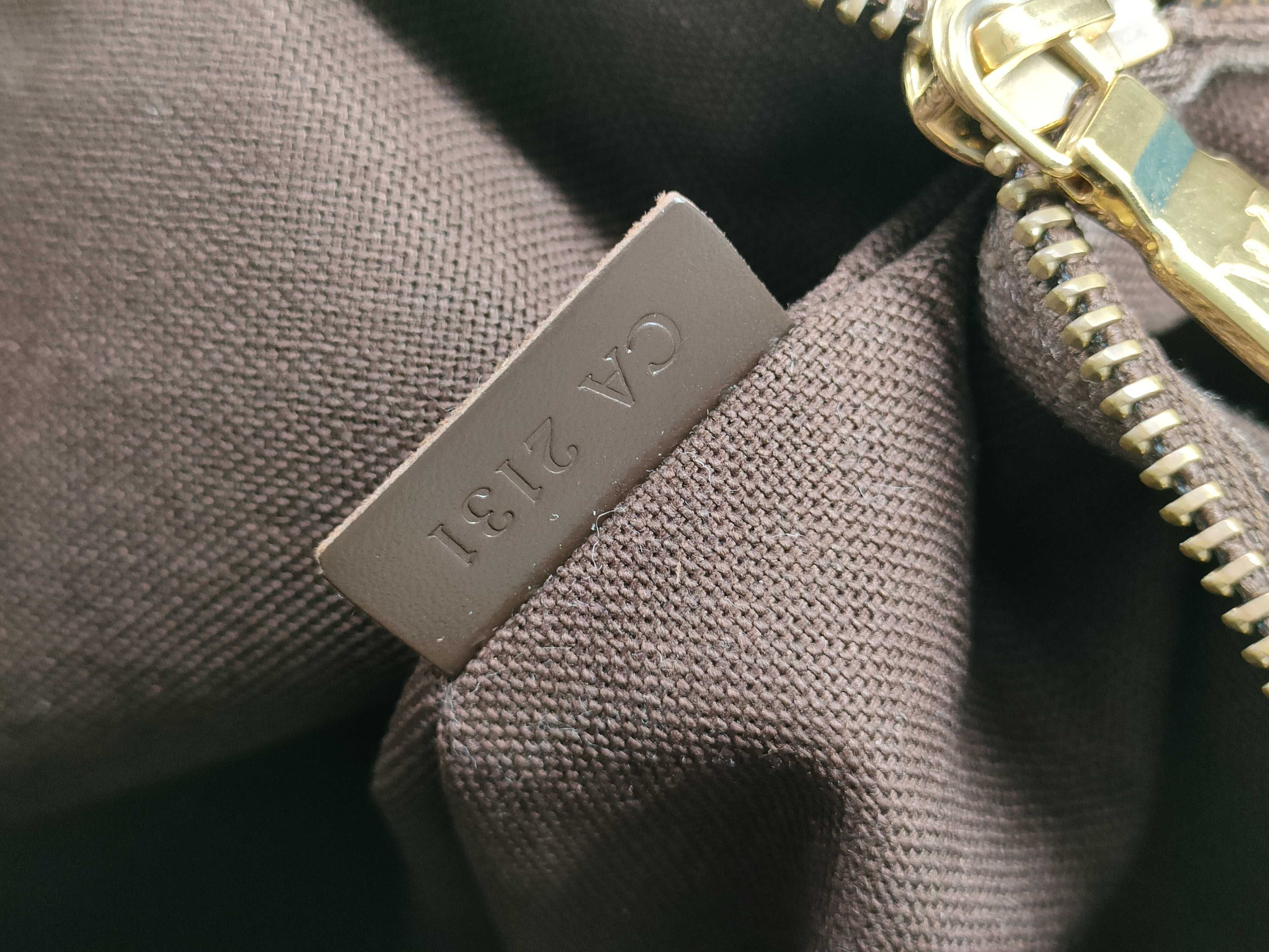Damier Cabas Bobour Tote Bag — view 13